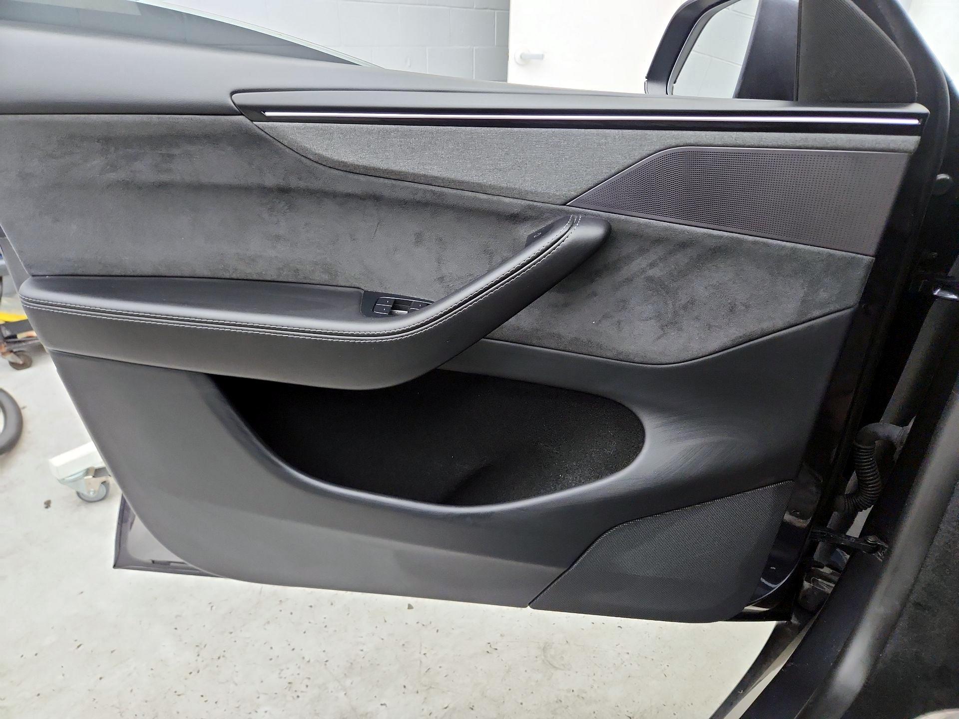 Thumbnail: 2026 Tesla Model Y - 12