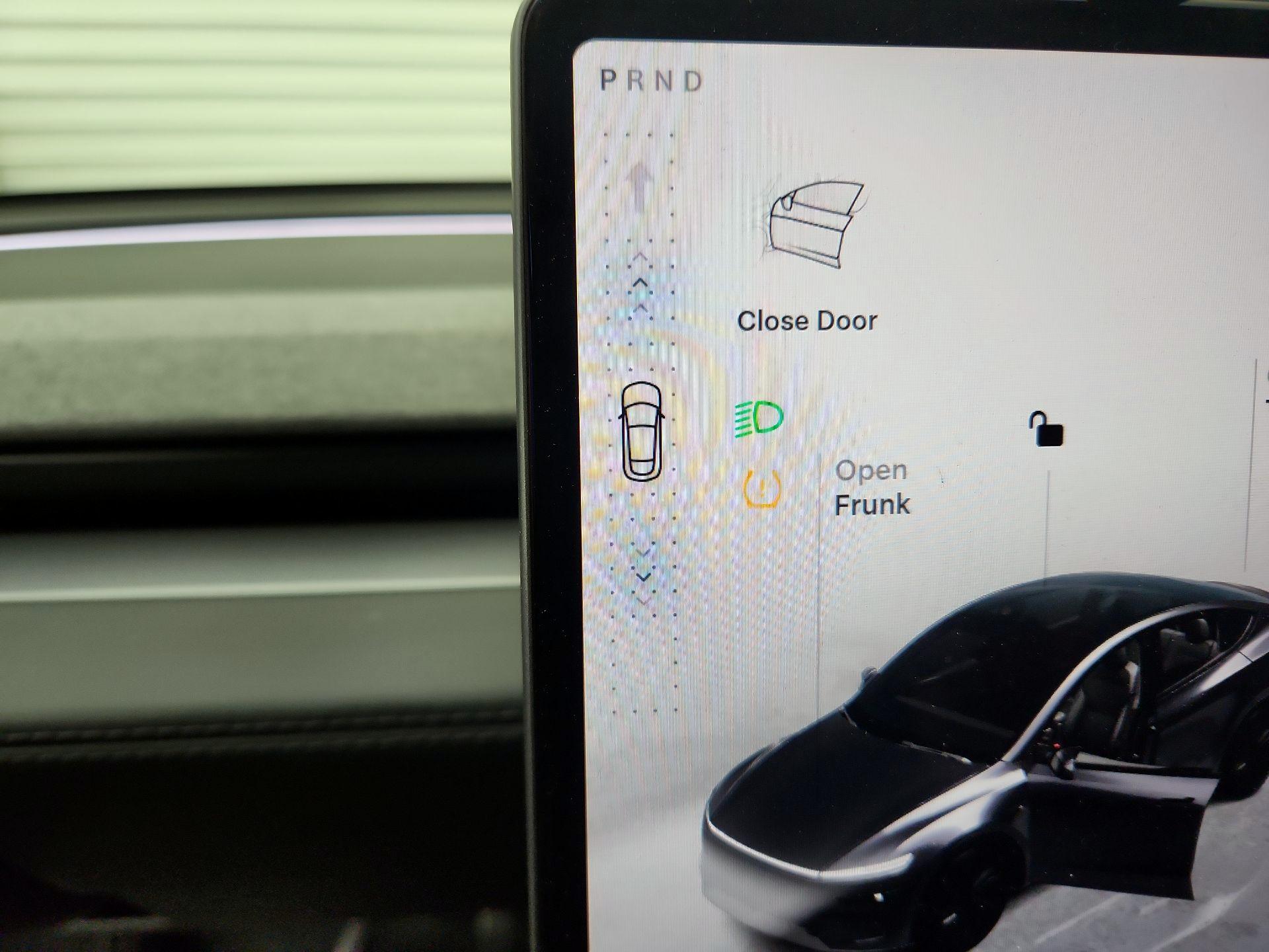 Thumbnail: 2026 Tesla Model Y - 17