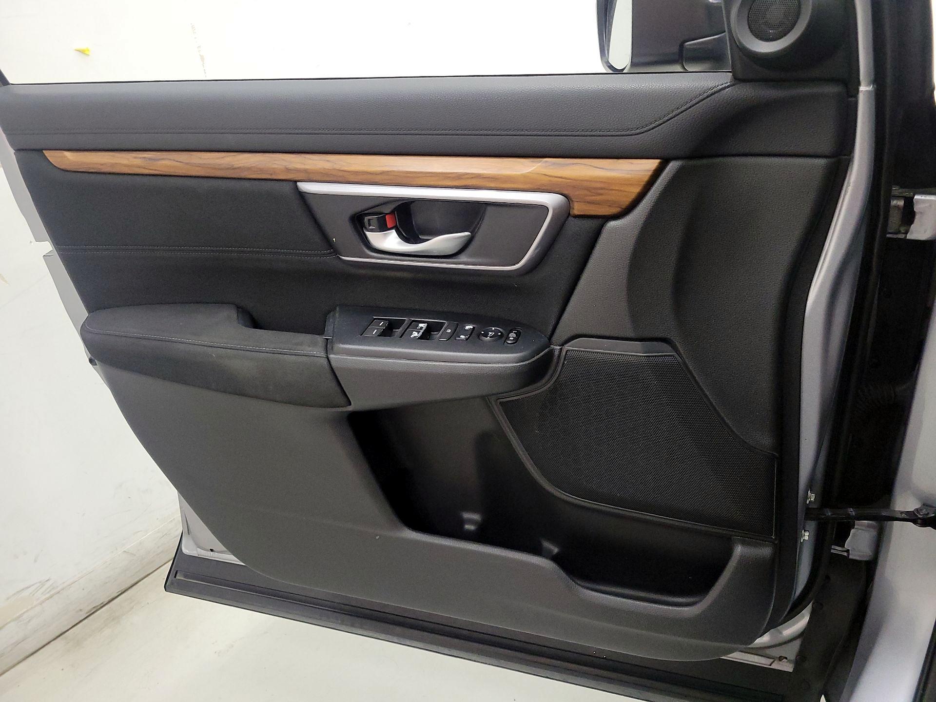 Thumbnail: 2017 Honda CR-V - 12