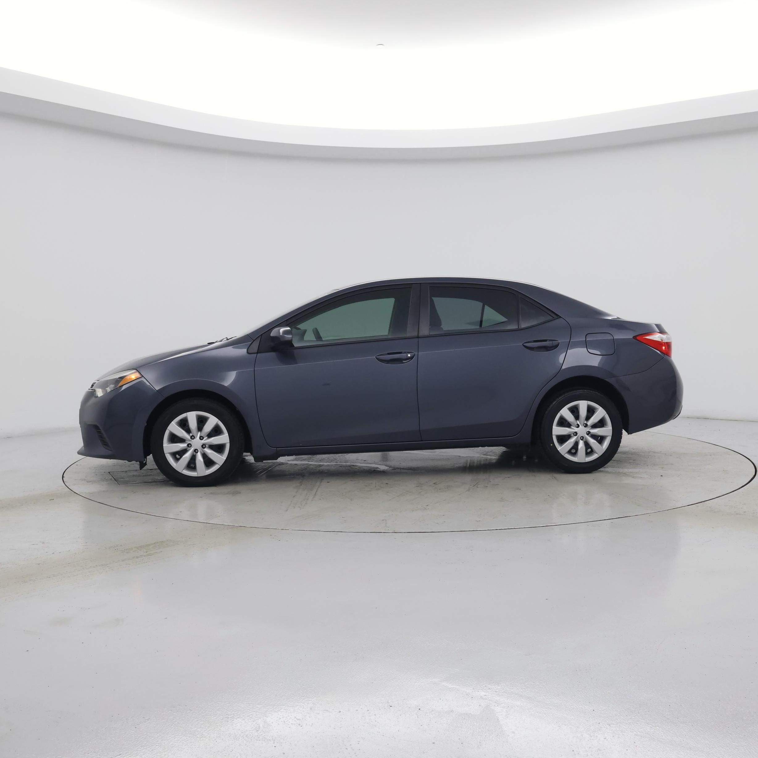 Thumbnail: 2014 Toyota Corolla - 3