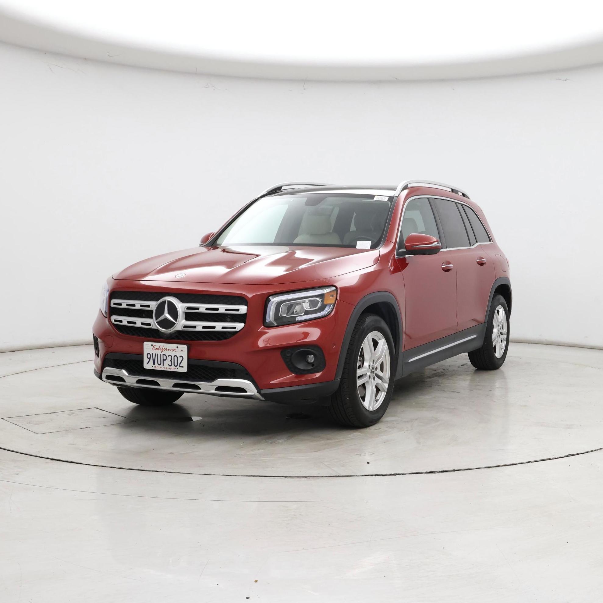 Thumbnail: 2021 Mercedes-Benz GLB - 4