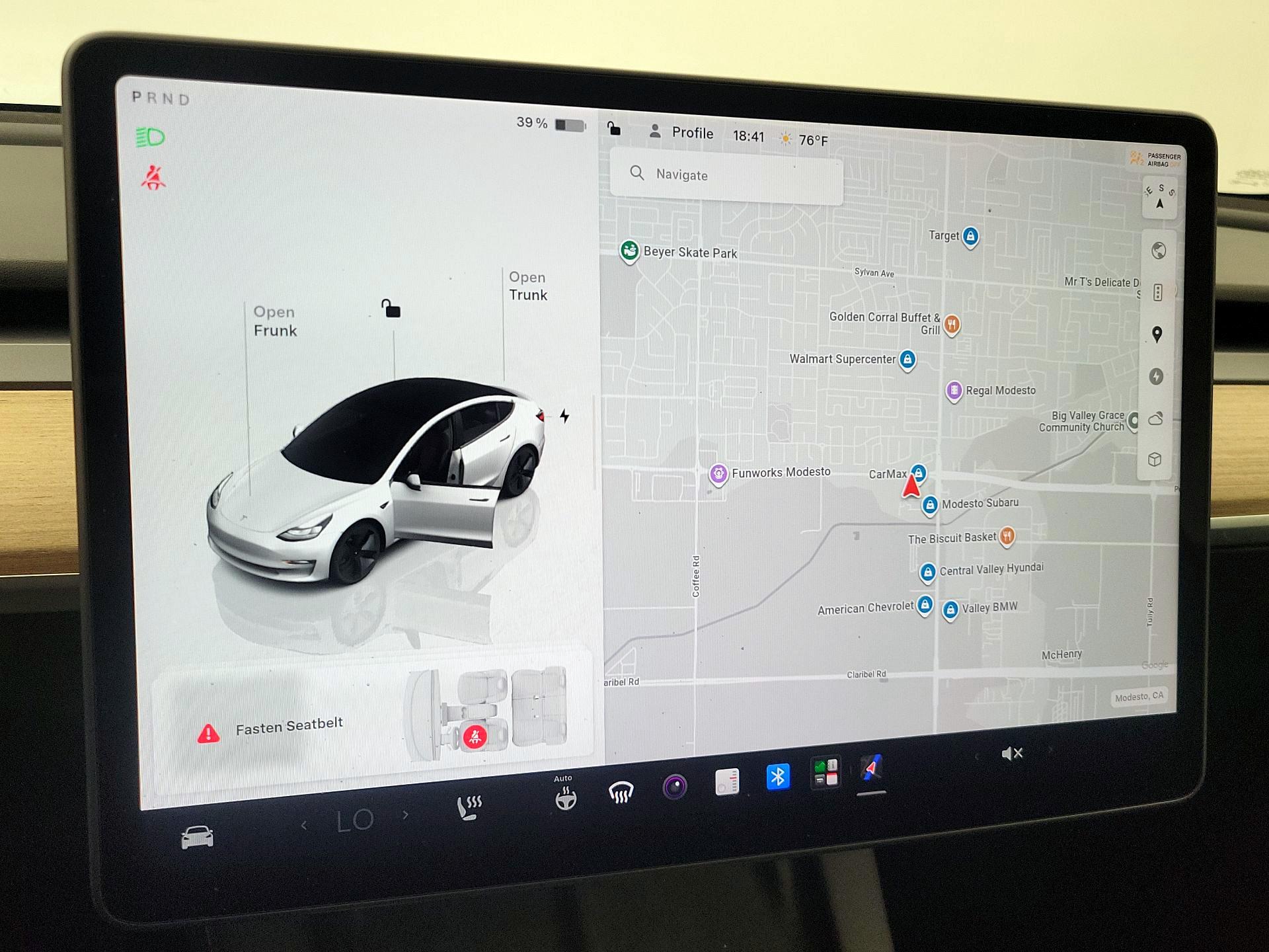 Thumbnail: 2023 Tesla Model 3 - 13