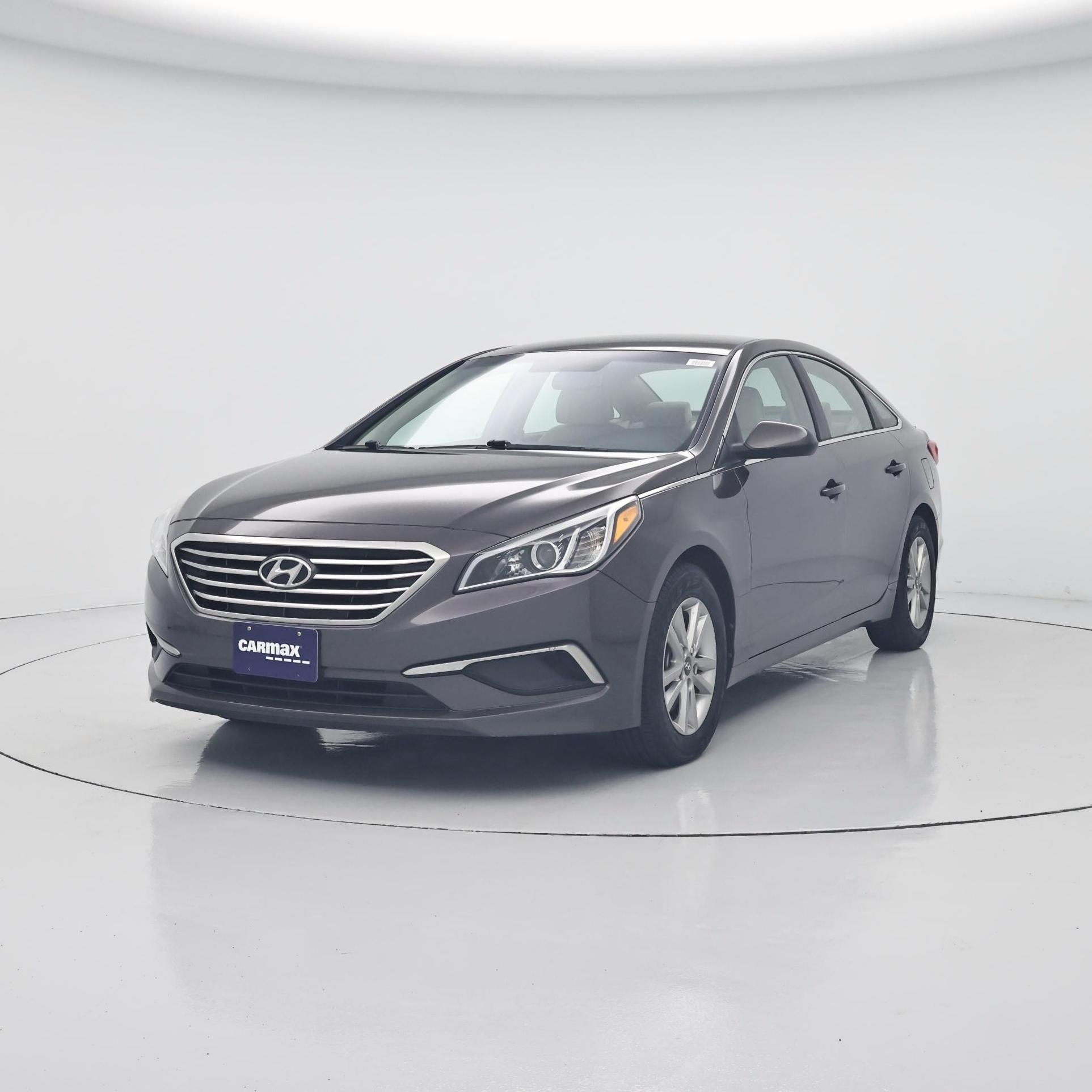 Thumbnail: 2017 Hyundai Sonata - 4