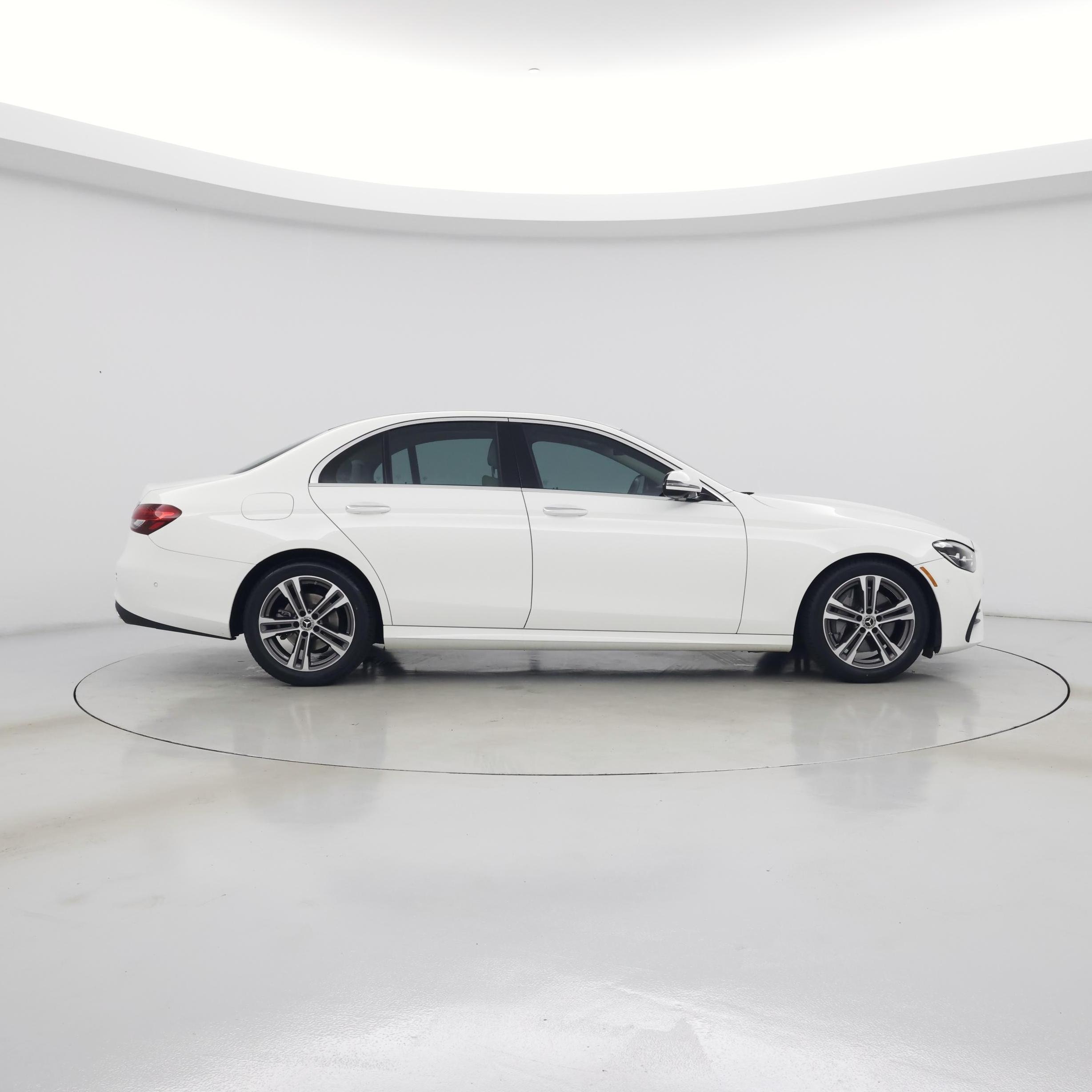 Thumbnail: 2021 Mercedes-Benz E-Class - 7