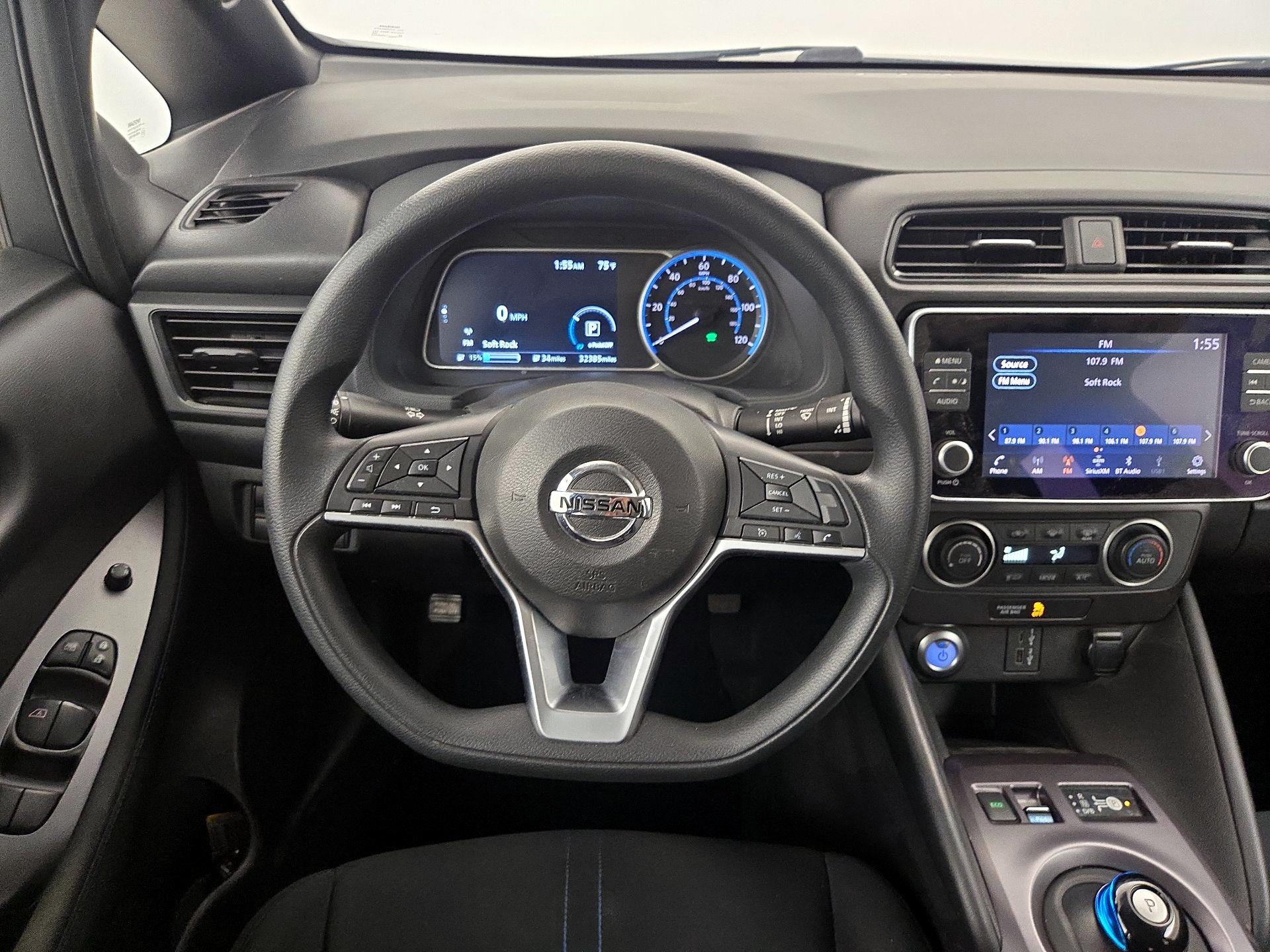Thumbnail: 2020 Nissan Leaf - 10