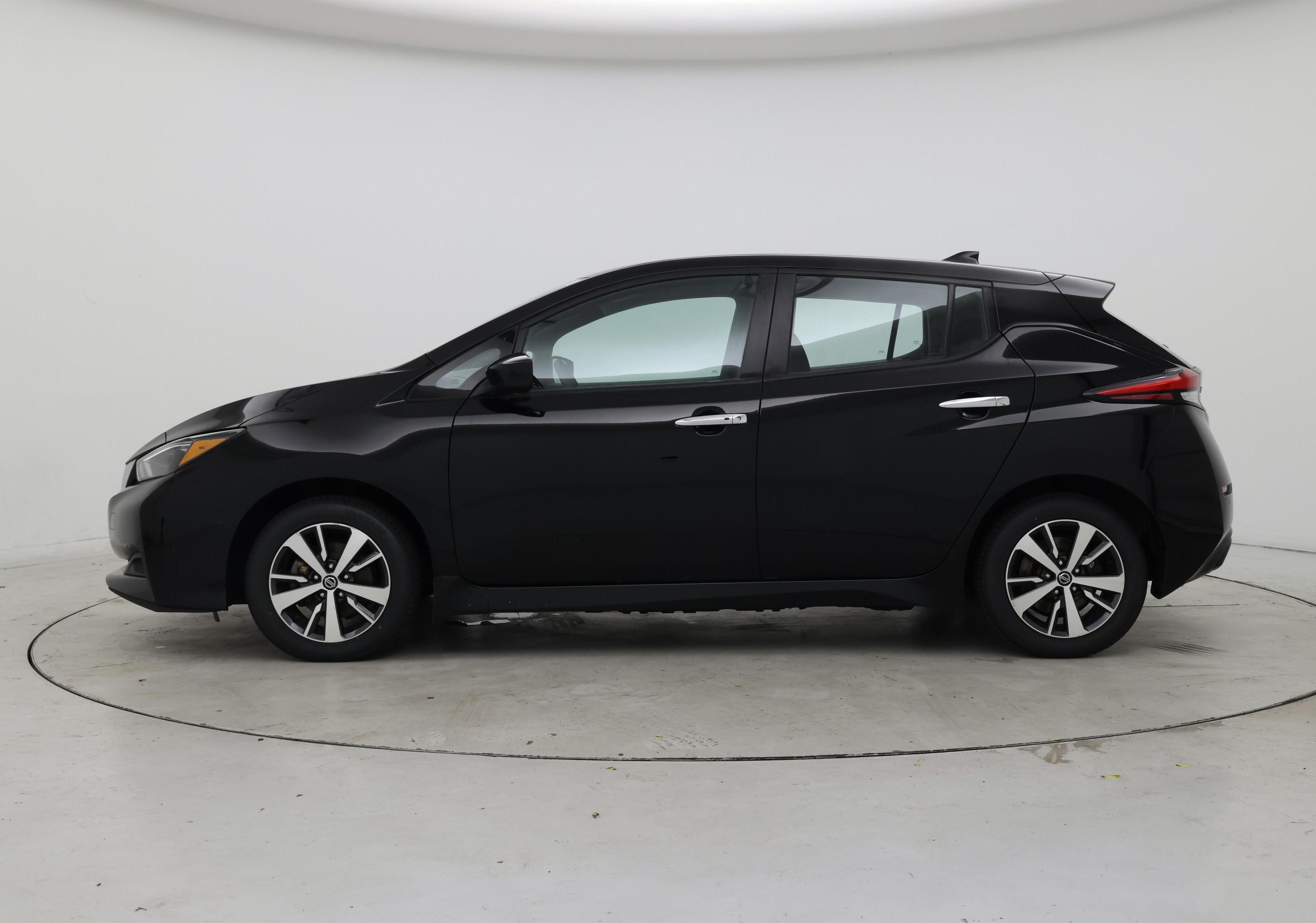 Thumbnail: 2020 Nissan Leaf - 3