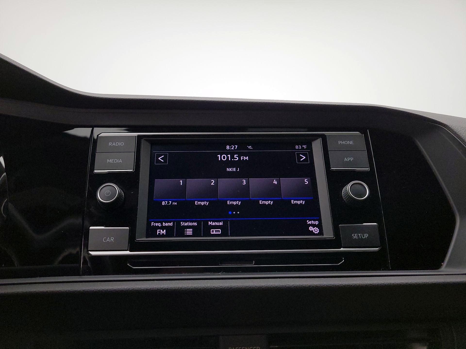 Thumbnail: 2019 Volkswagen Jetta - 15