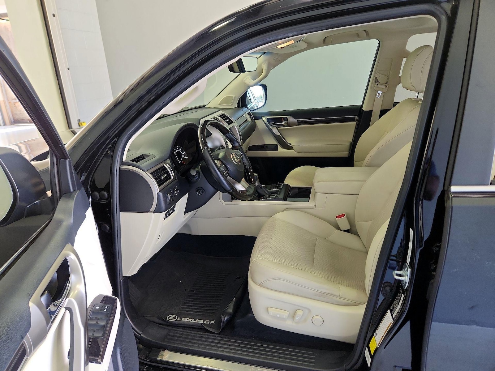 2021 Lexus GX PREMIUM - Photo 12
