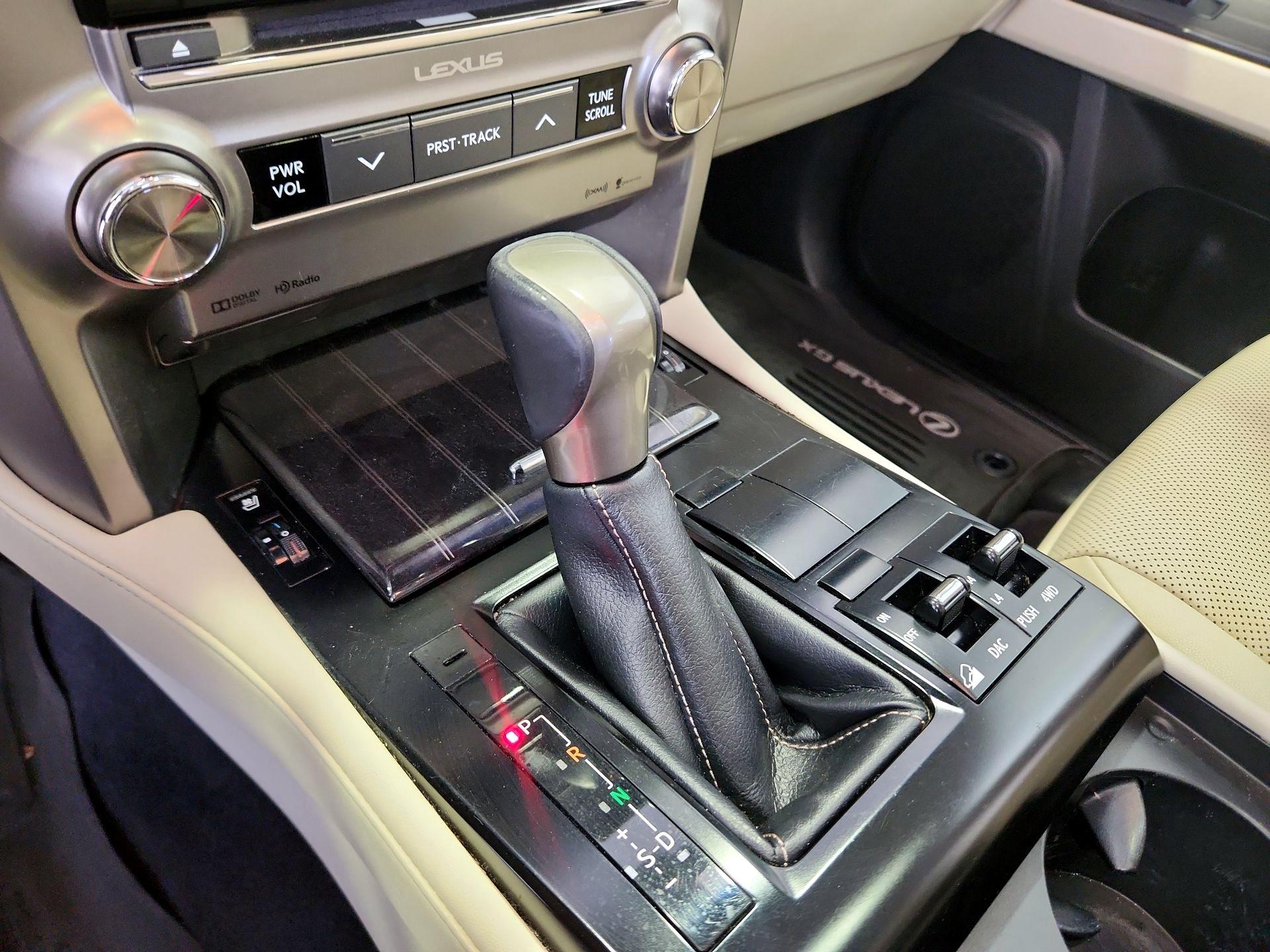 Thumbnail: 2021 Lexus GX - 18