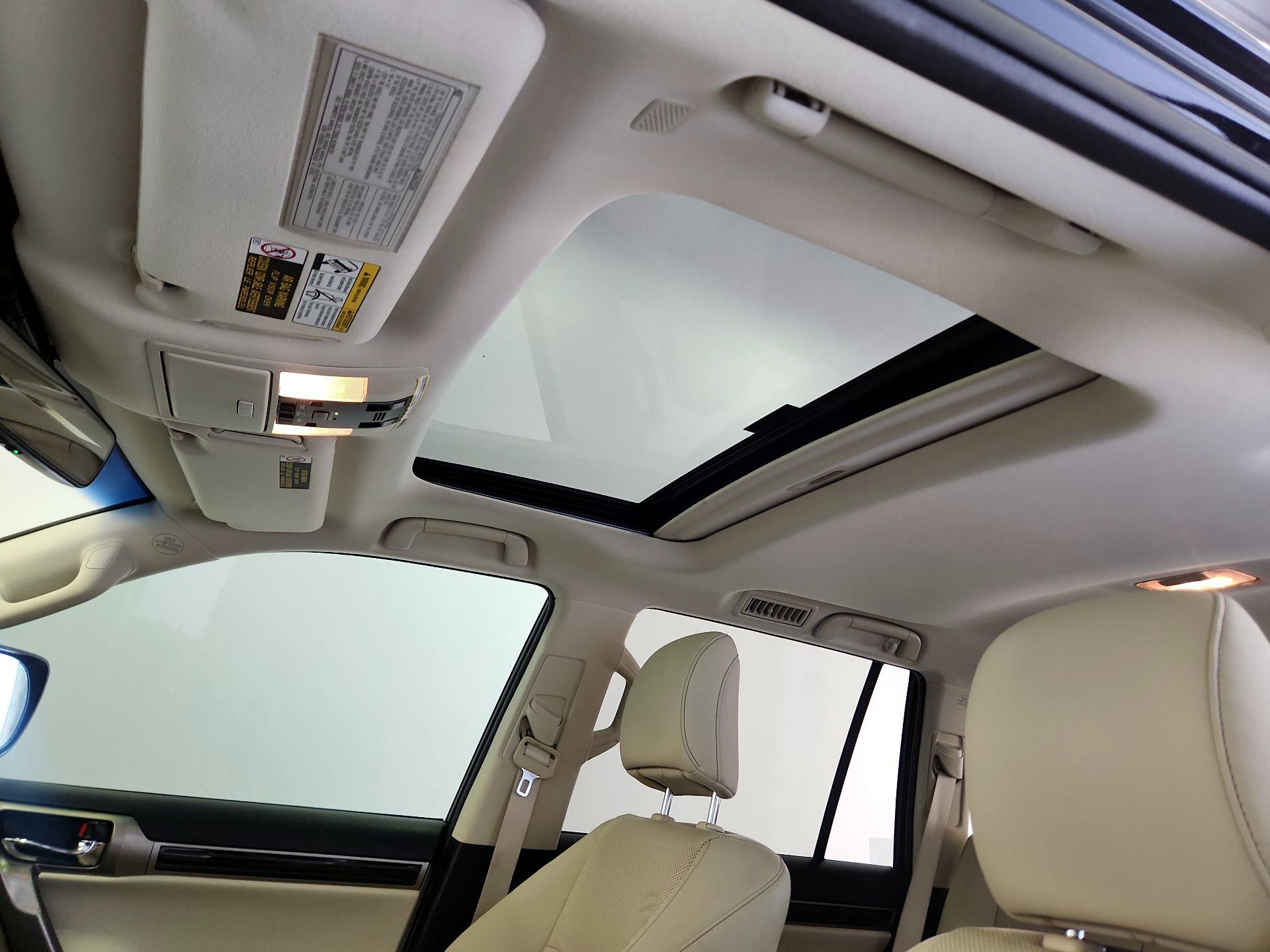 Thumbnail: 2021 Lexus GX - 20