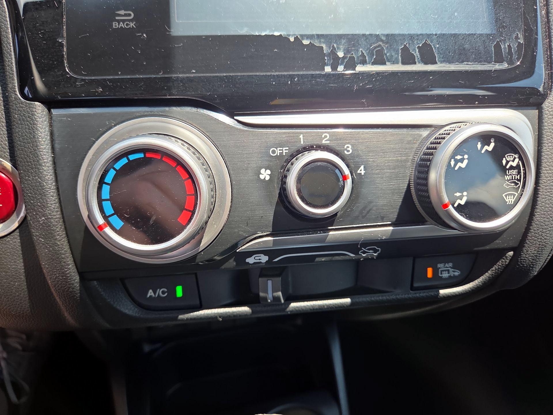 Thumbnail: 2015 Honda Fit - 16