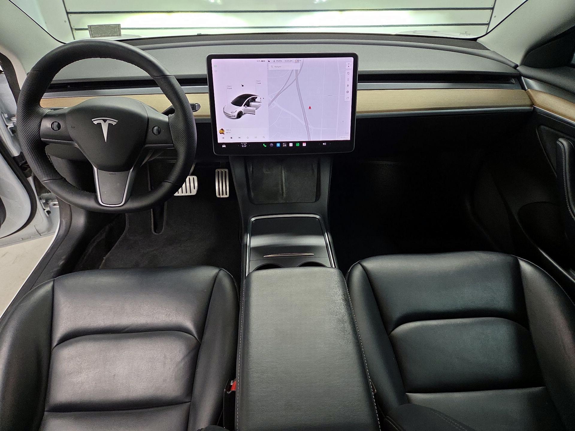 Thumbnail: 2022 Tesla Model 3 - 9