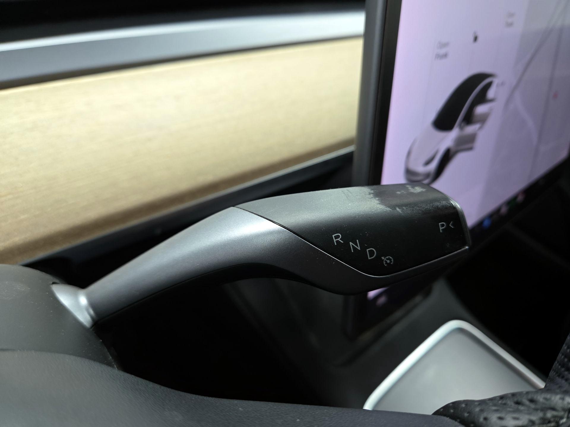 Thumbnail: 2022 Tesla Model 3 - 17