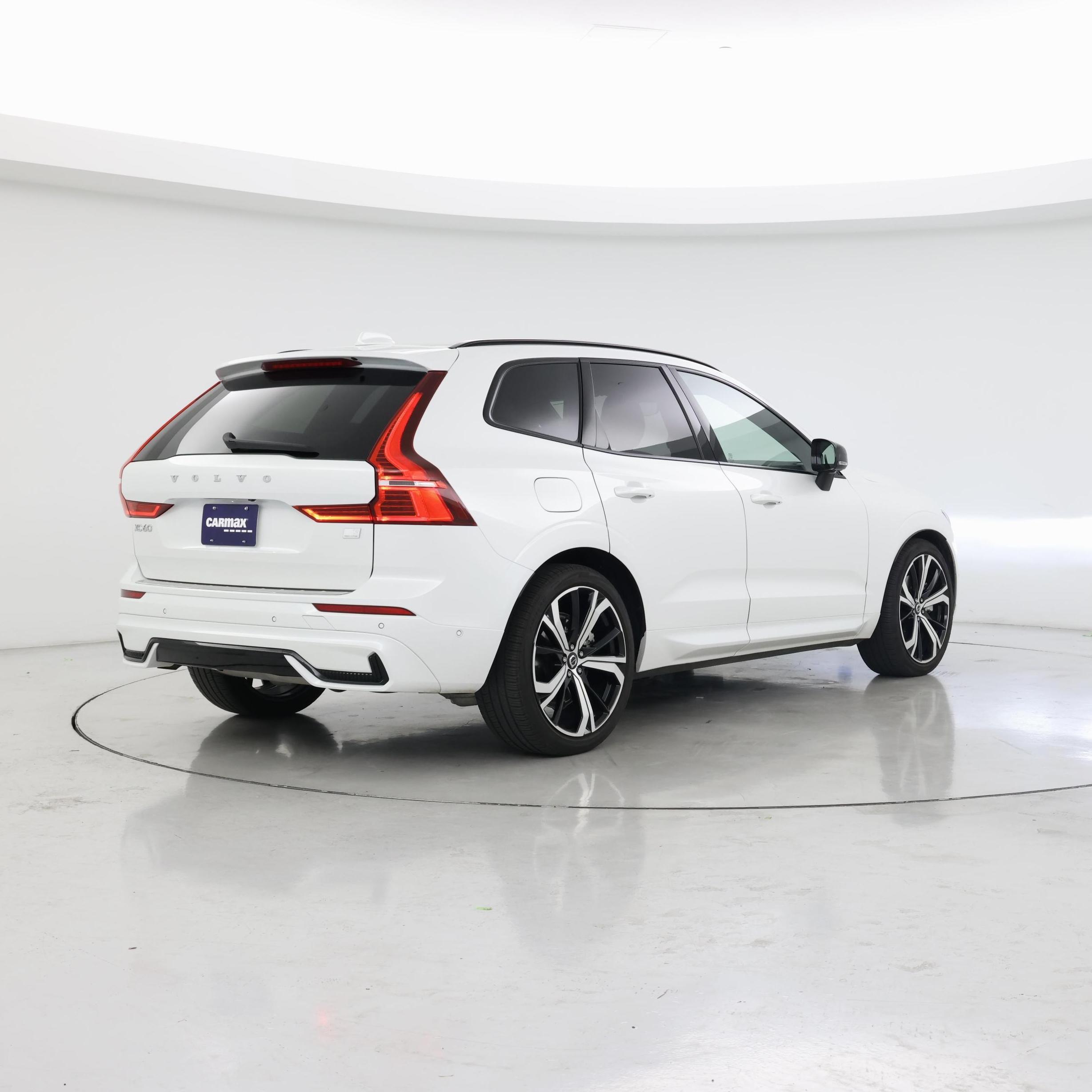 Thumbnail: 2024 Volvo XC60 - 8