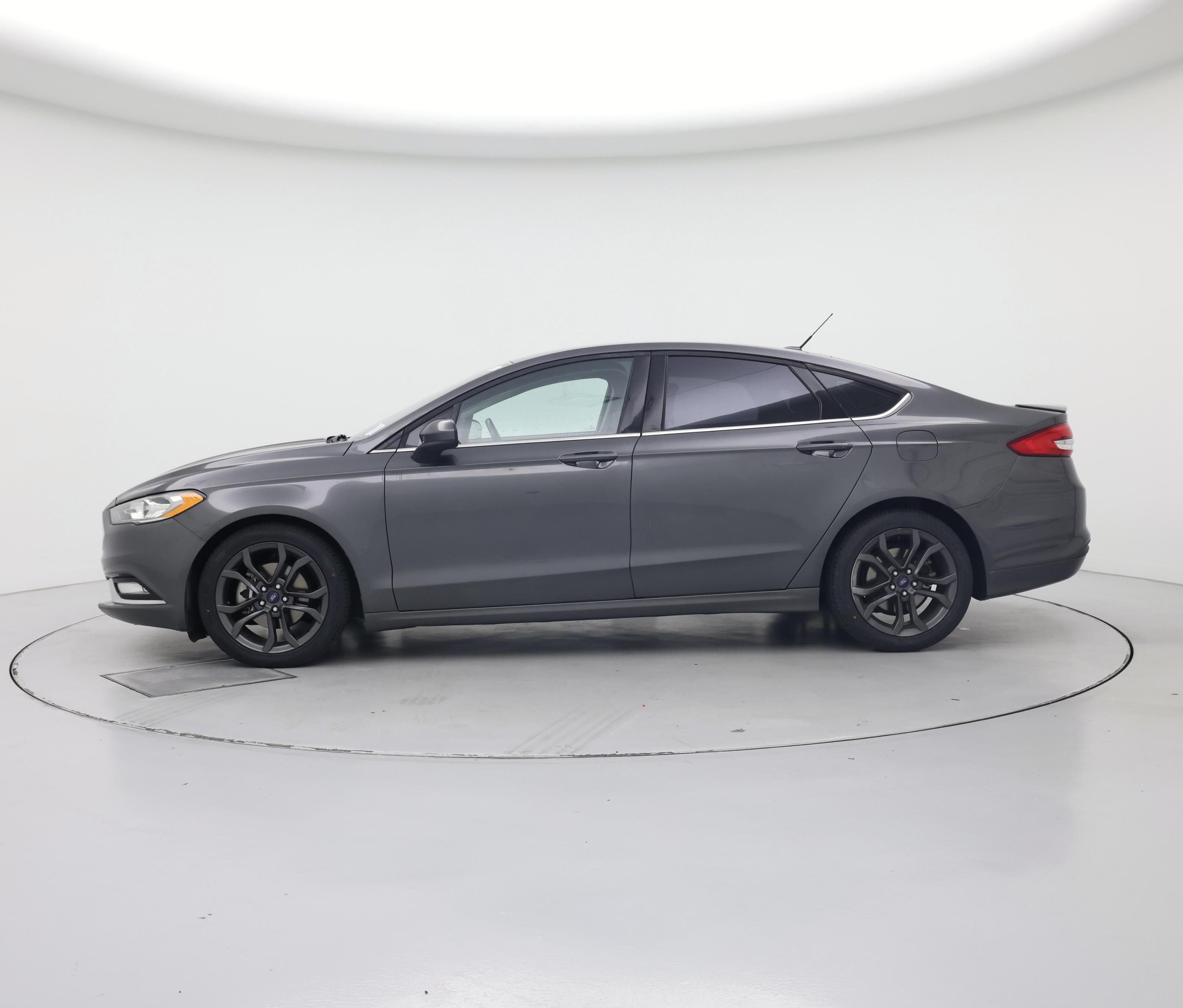 Thumbnail: 2018 Ford Fusion - 3