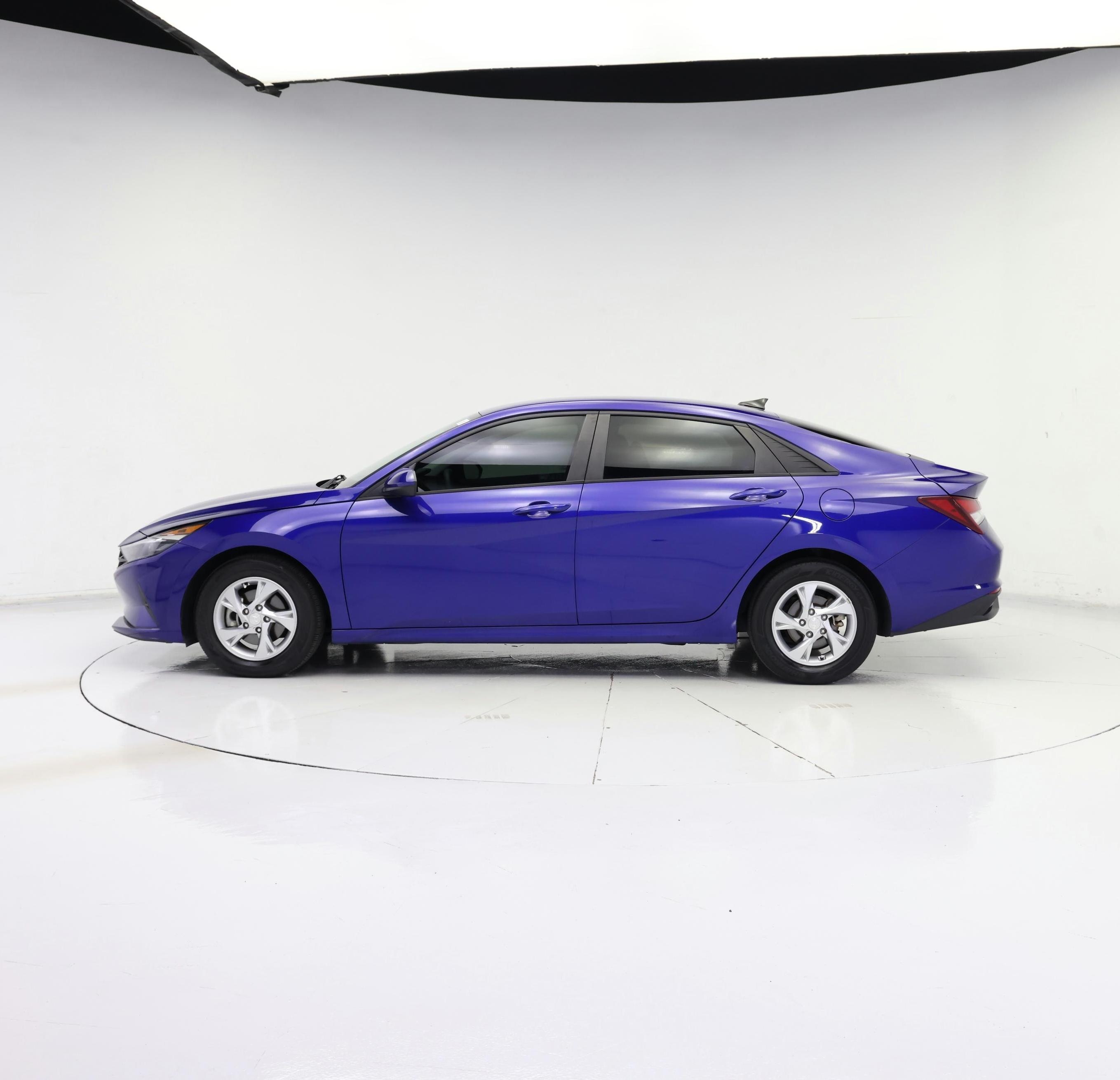 Thumbnail: 2021 Hyundai Elantra - 3