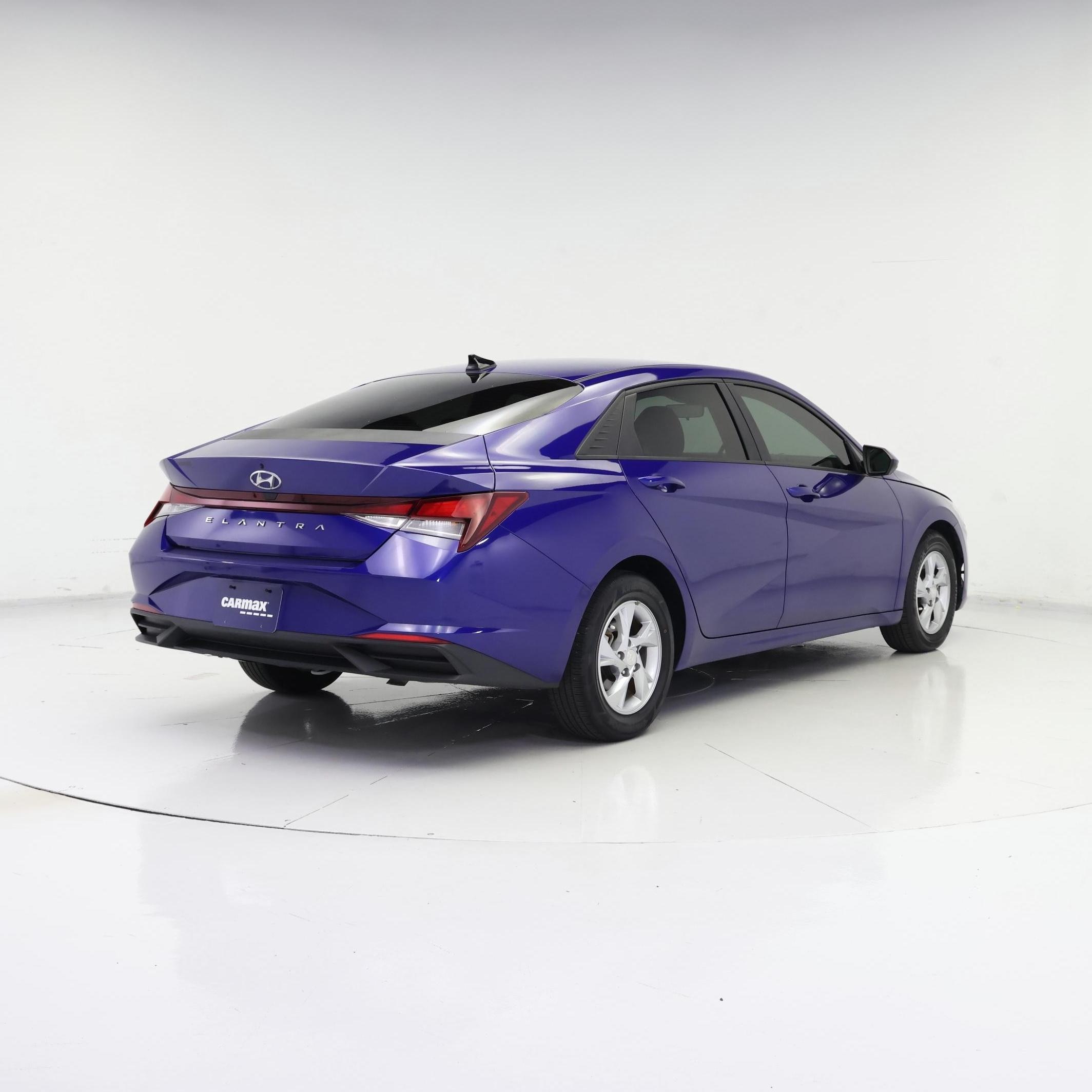 Thumbnail: 2021 Hyundai Elantra - 8