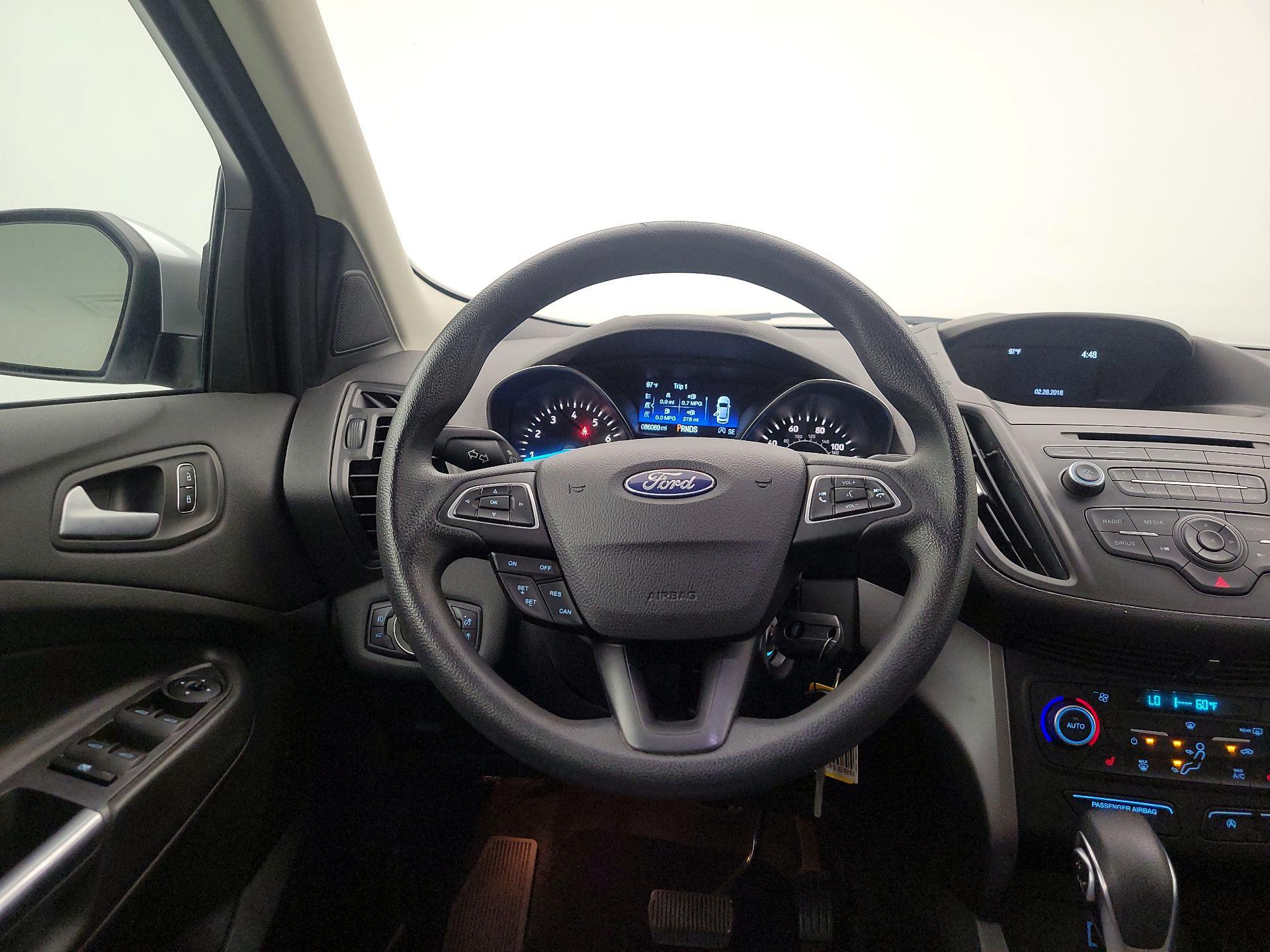 Thumbnail: 2018 Ford Escape - 10