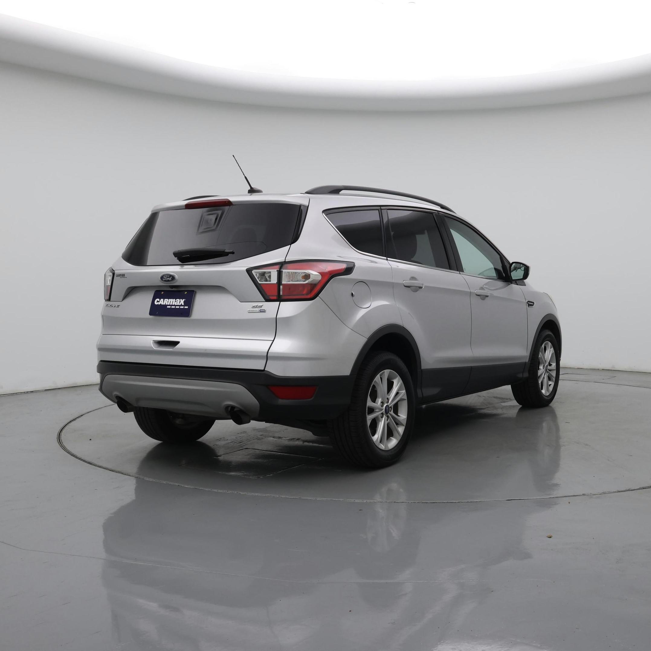 Thumbnail: 2018 Ford Escape - 8
