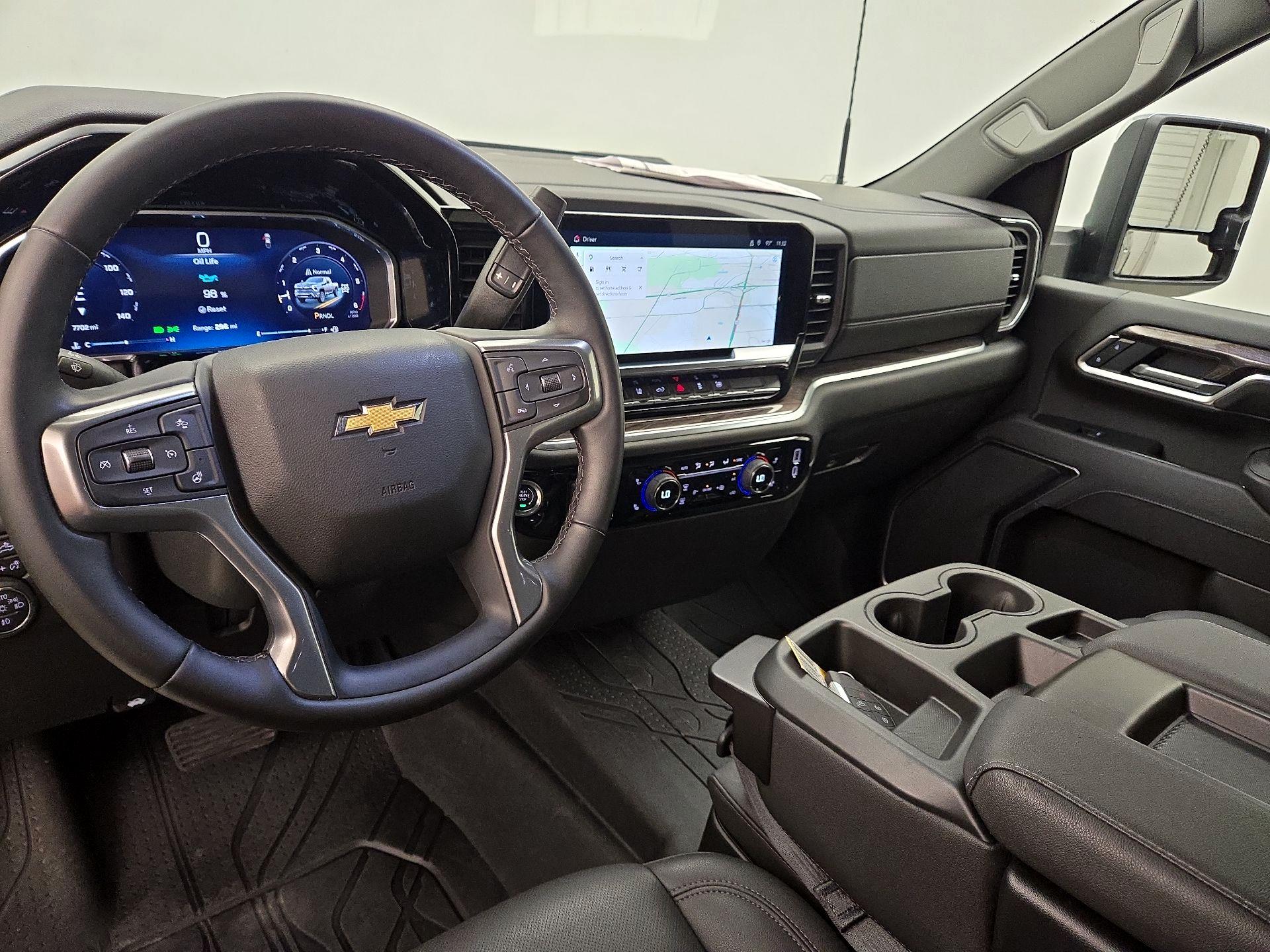 Thumbnail: 2026 Chevrolet Silverado 2500 - 9
