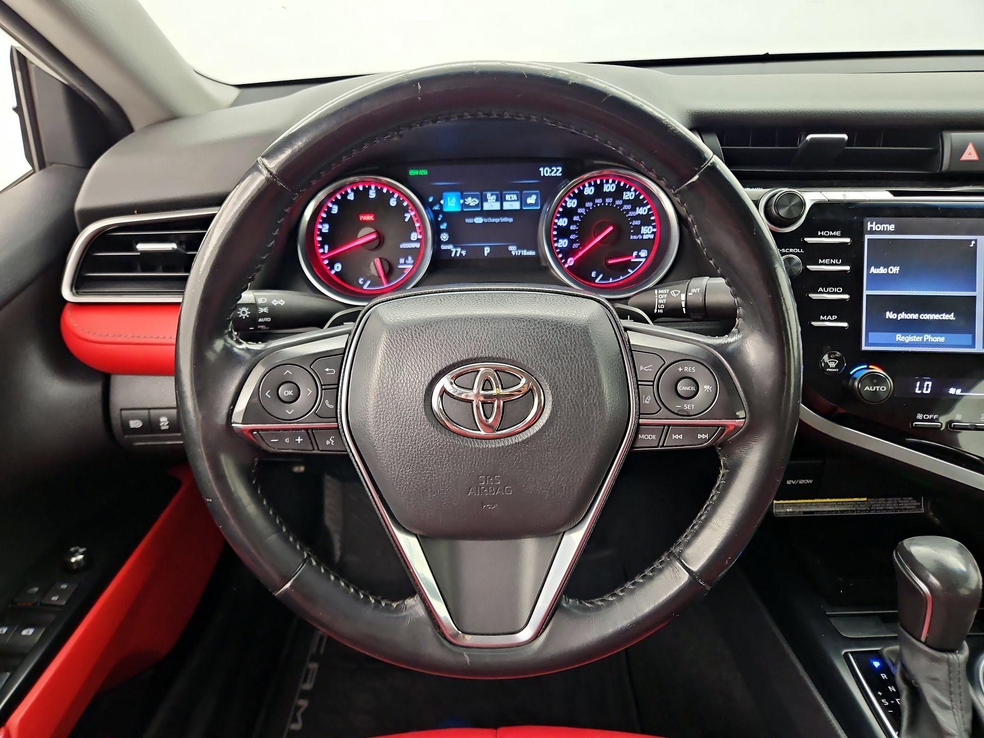 Thumbnail: 2020 Toyota Camry - 10