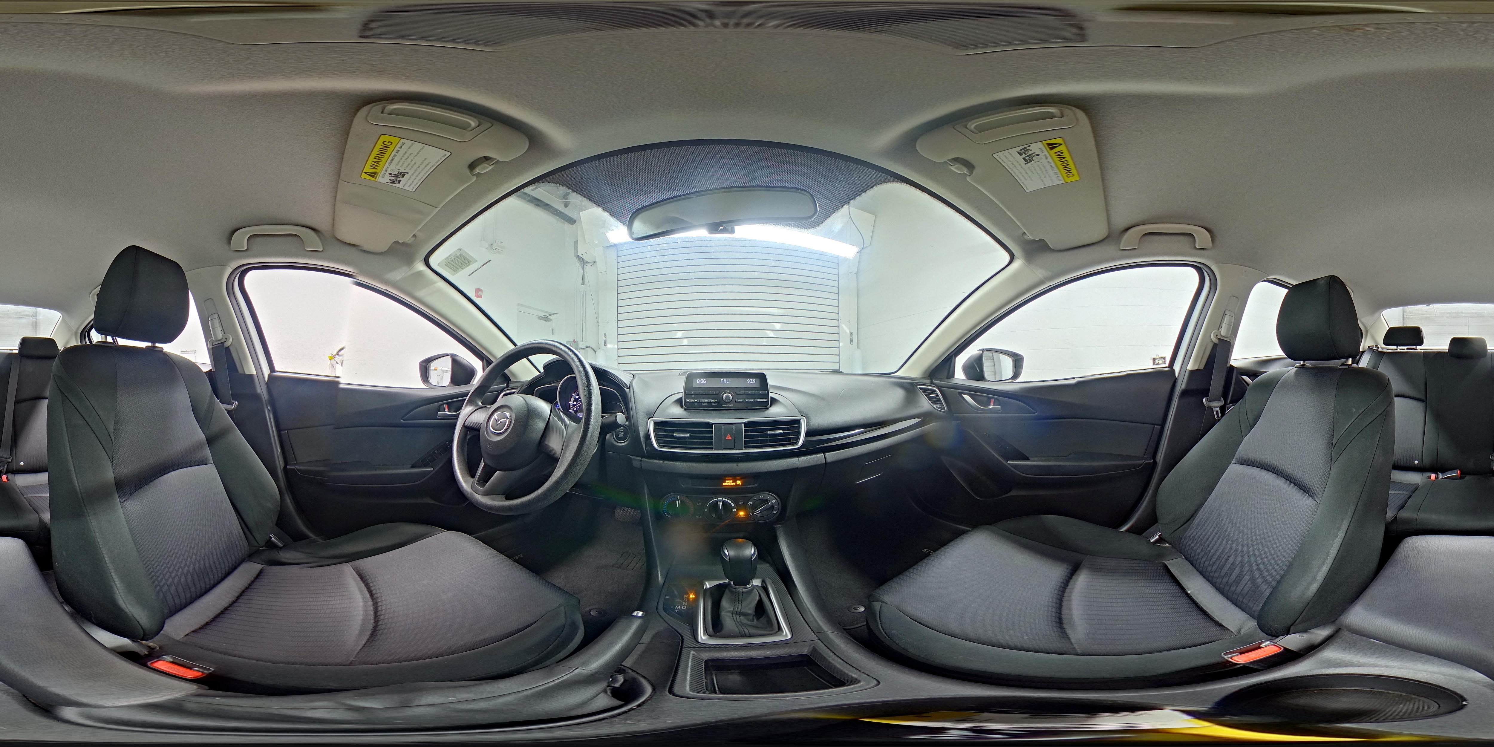 2015 Mazda MAZDA3 i SV - Photo 23