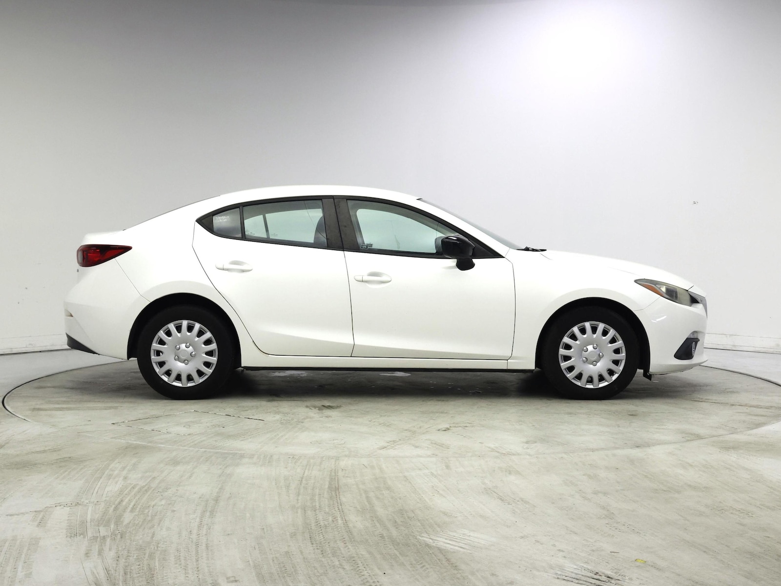2015 Mazda MAZDA3 i SV - Photo 8