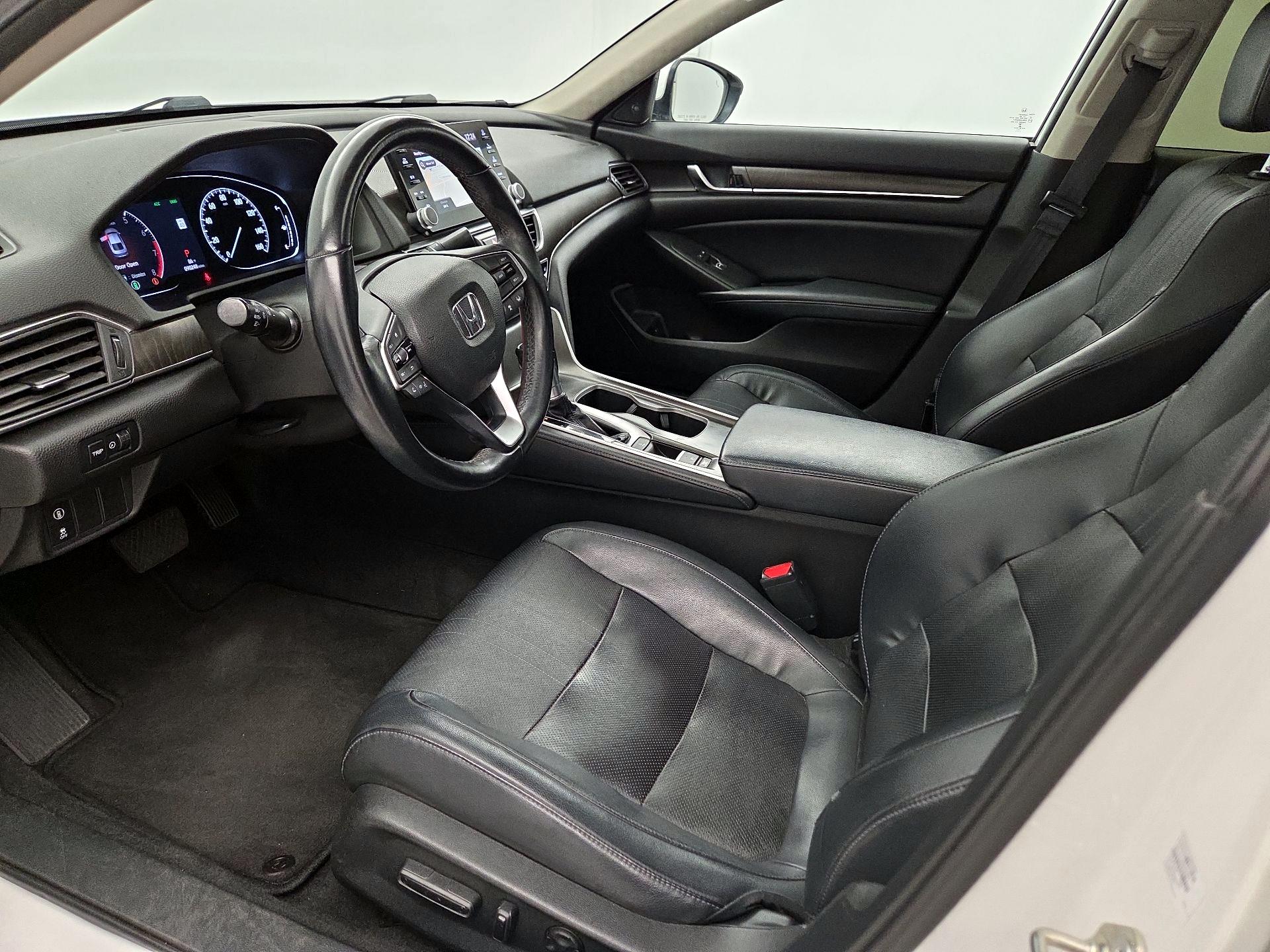 Thumbnail: 2018 Honda Accord - 11