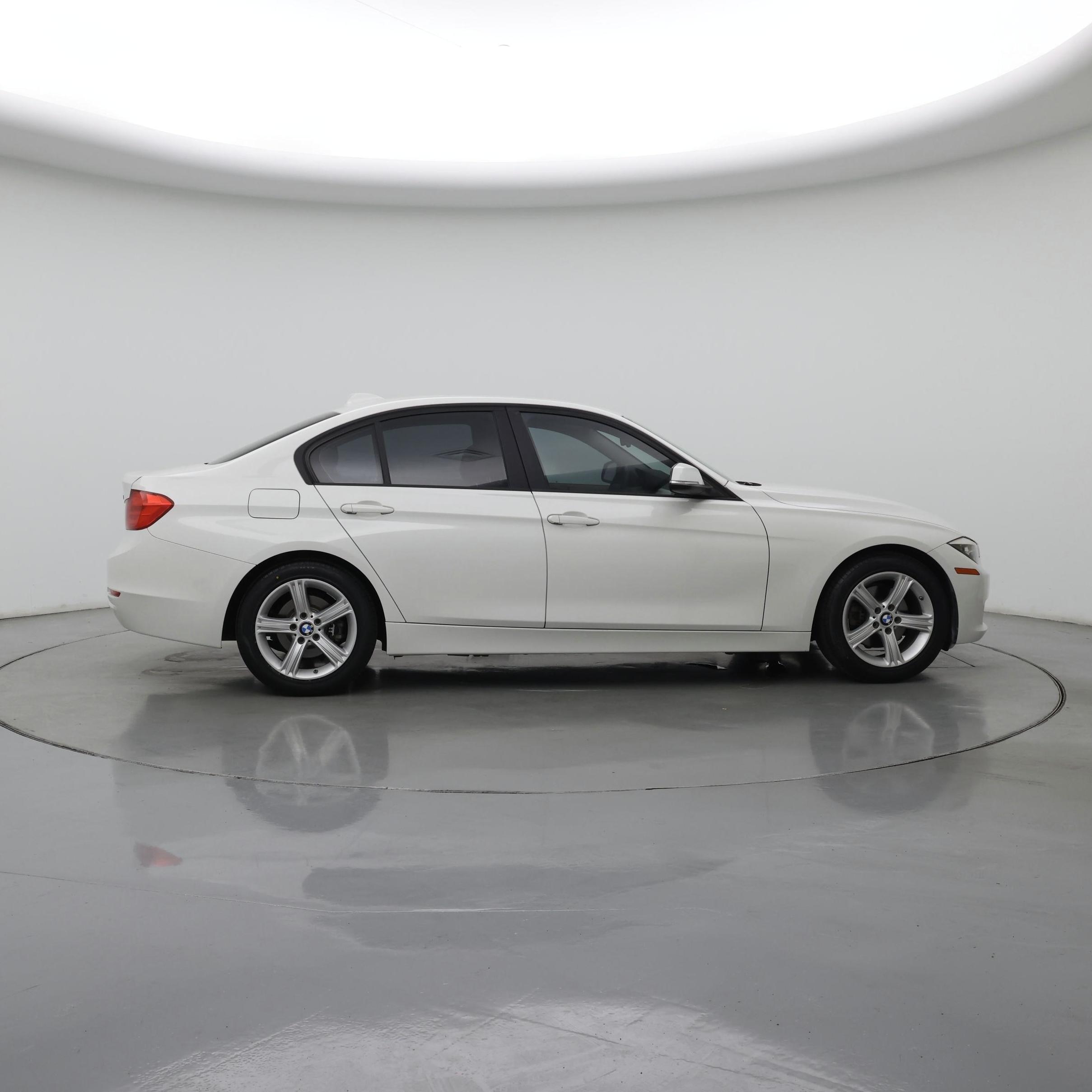 Thumbnail: 2014 BMW 3 Series - 7