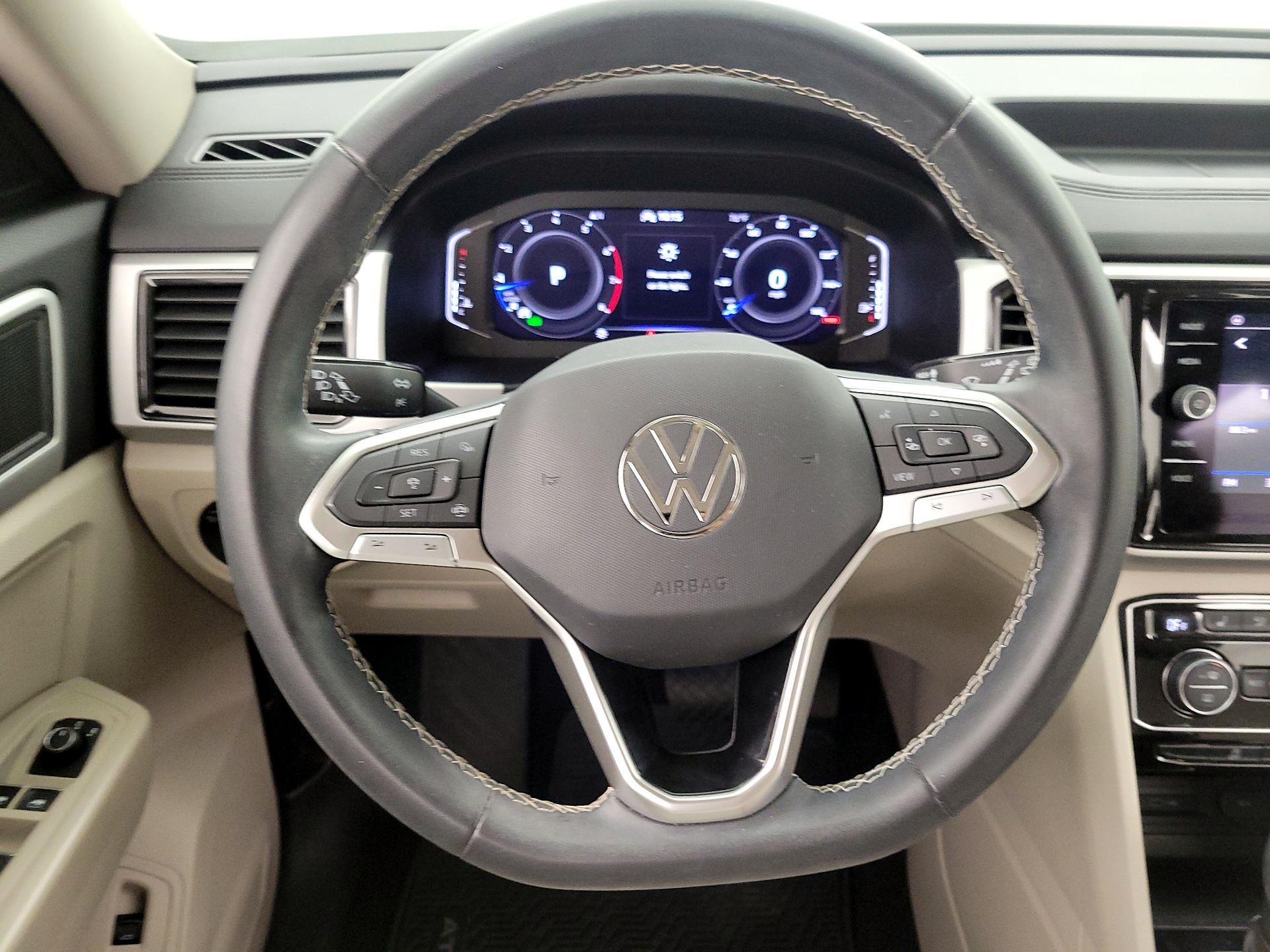 Thumbnail: 2023 Volkswagen Atlas - 10