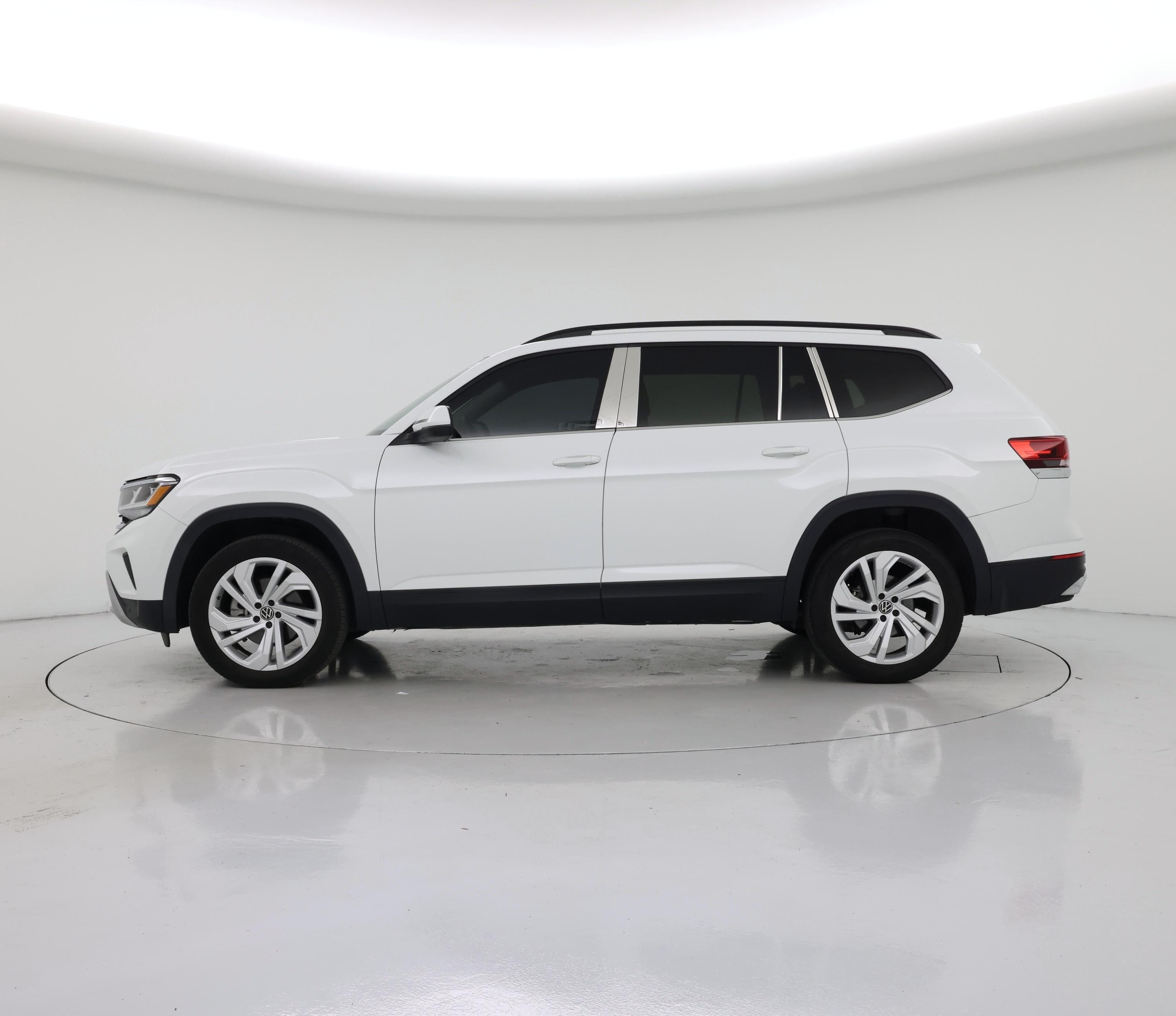 Thumbnail: 2023 Volkswagen Atlas - 3