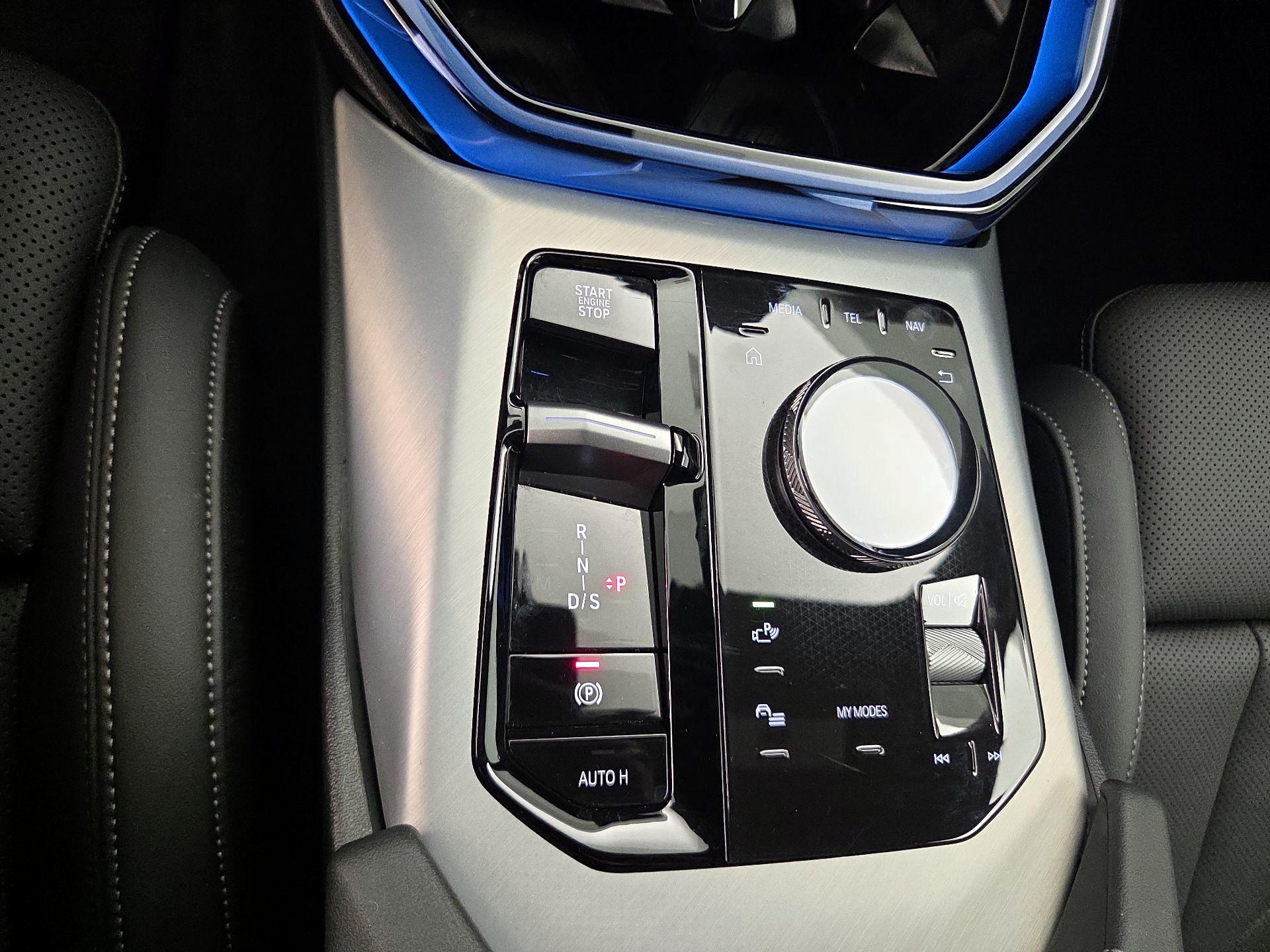 Thumbnail: 2025 BMW X3 - 16
