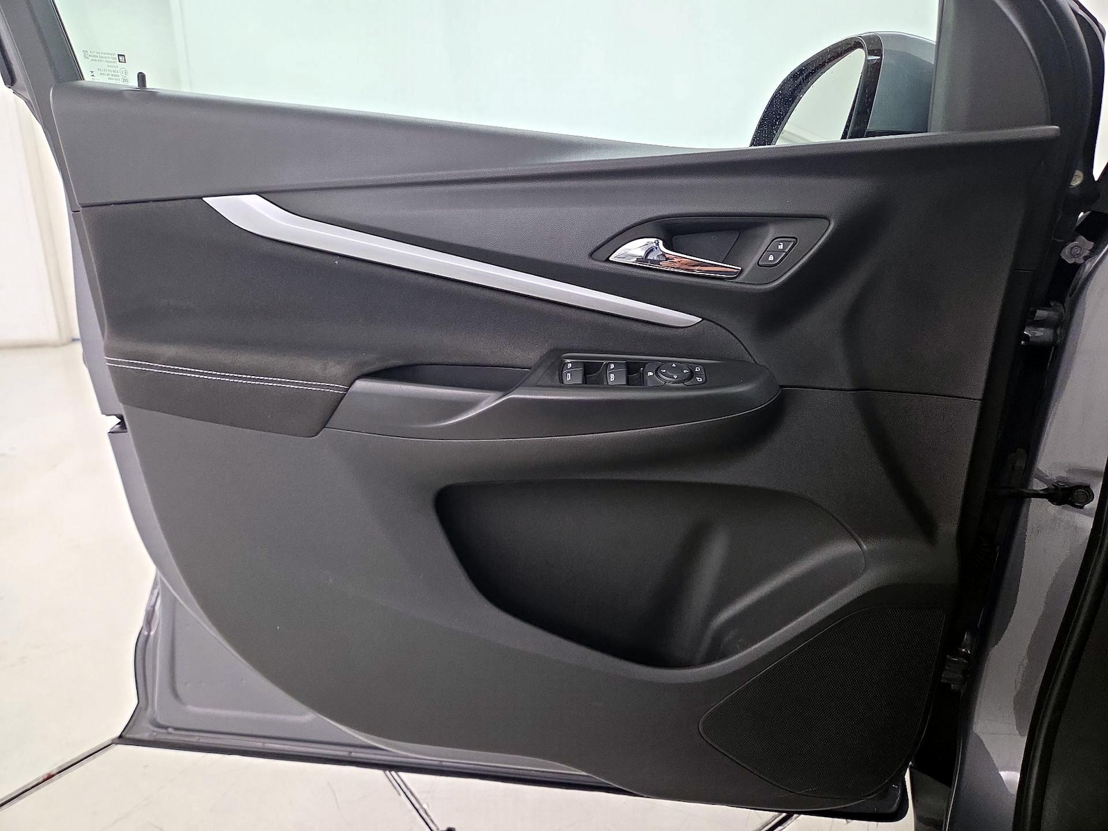 2023 Chevrolet Bolt EUV LT - Photo 13