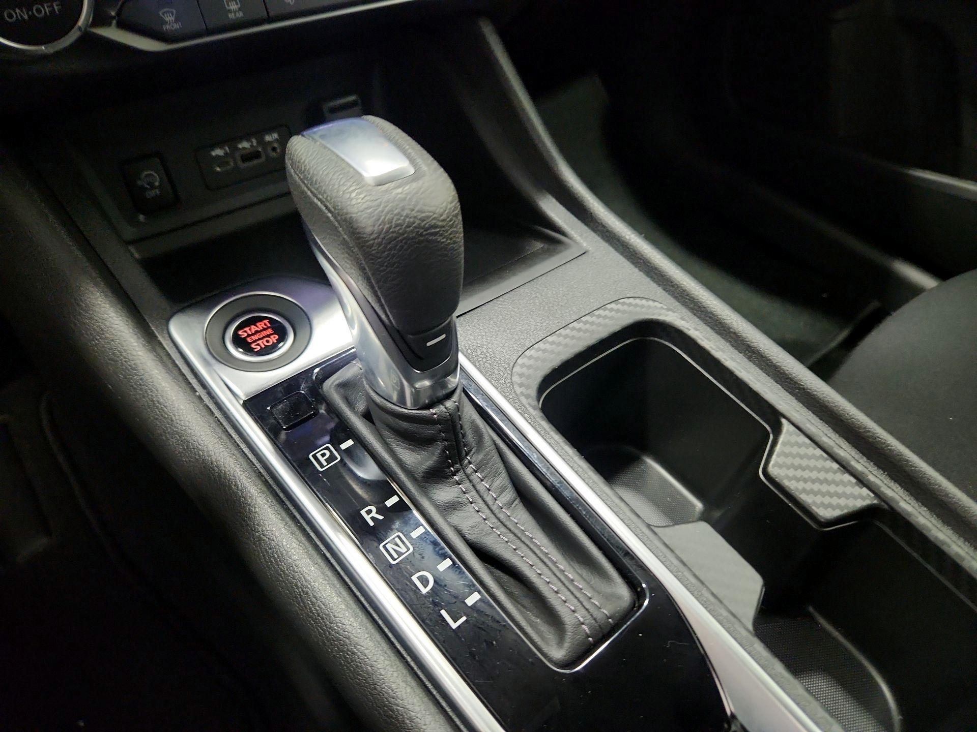 Thumbnail: 2024 Nissan Sentra - 17
