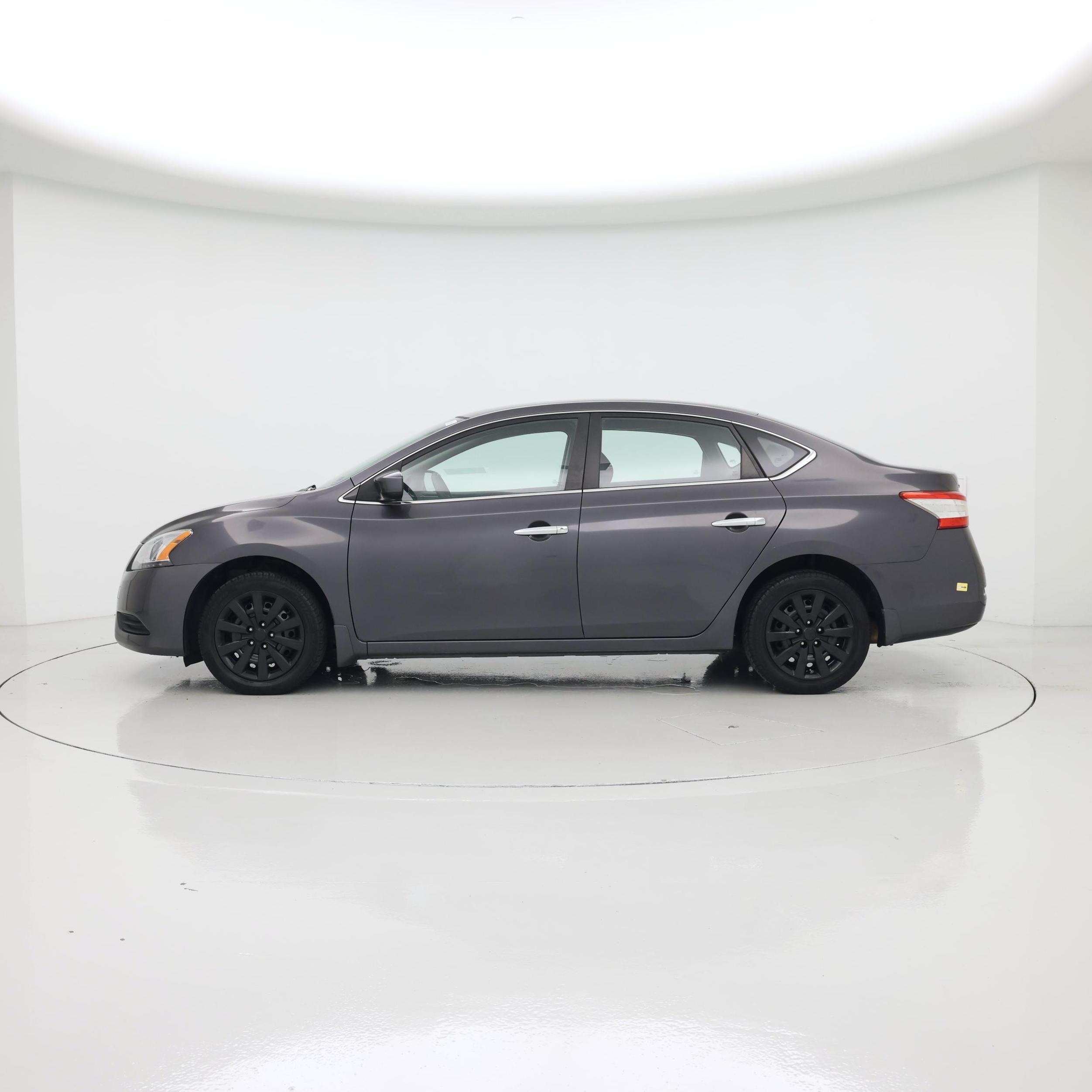 Thumbnail: 2014 Nissan Sentra - 3