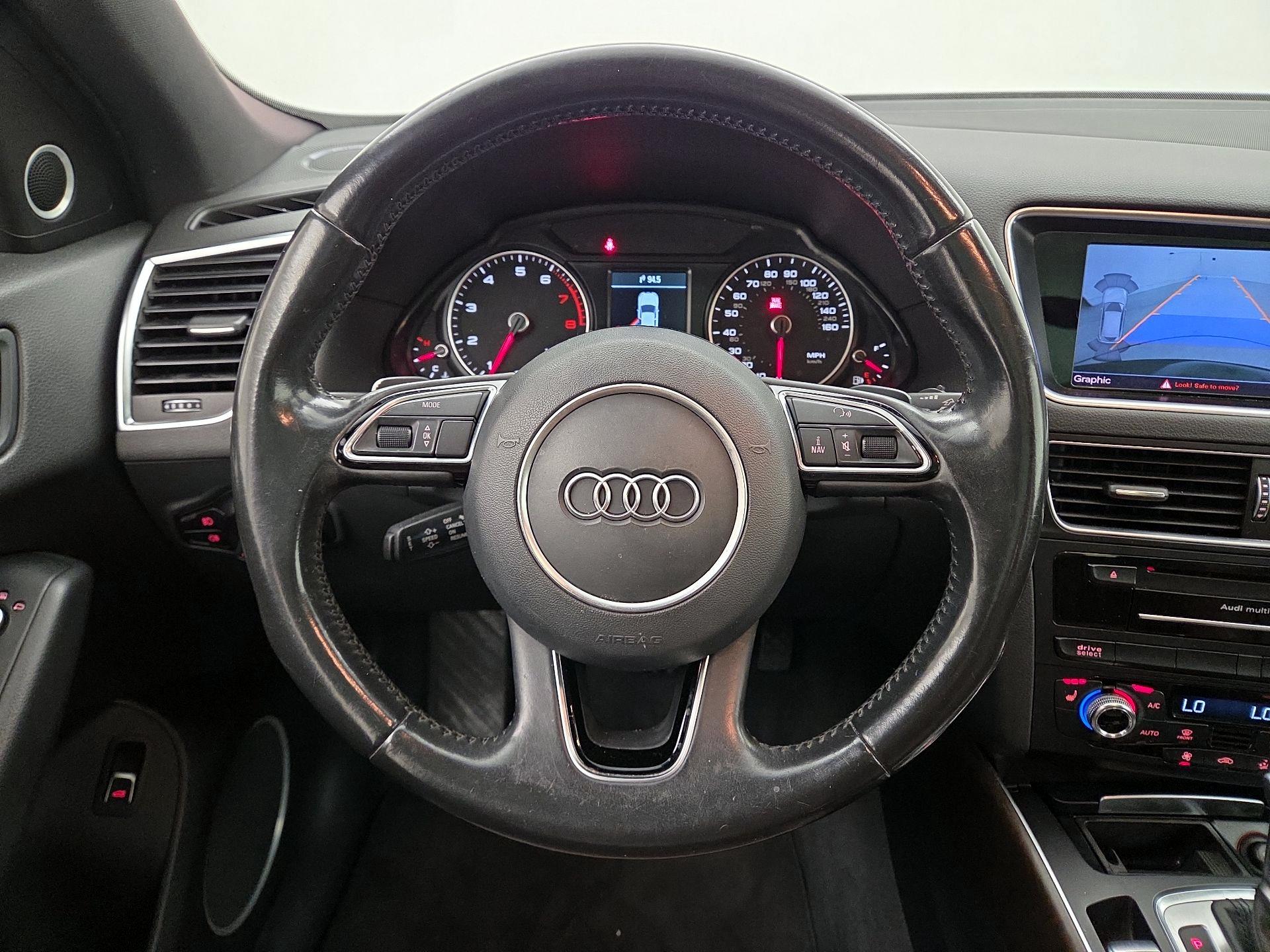 Thumbnail: 2016 Audi Q5 - 10