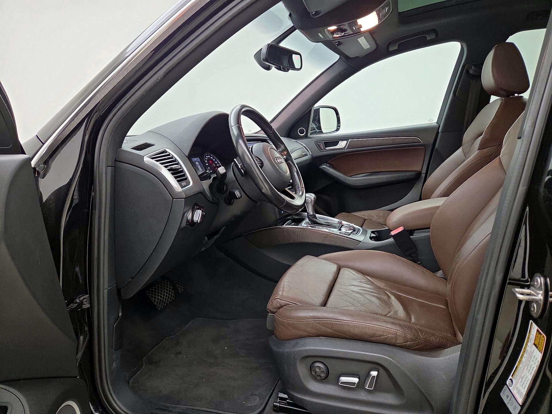 Thumbnail: 2016 Audi Q5 - 11