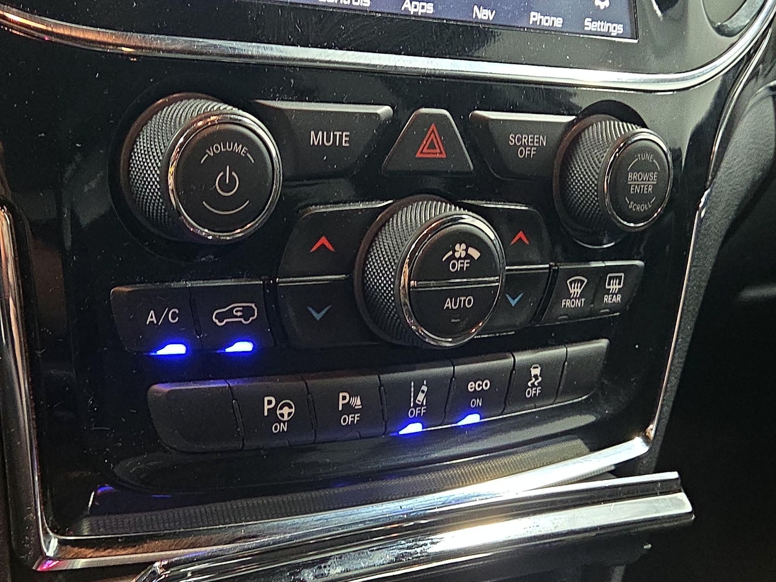 2020 Jeep Grand Cherokee SRT - Photo 18
