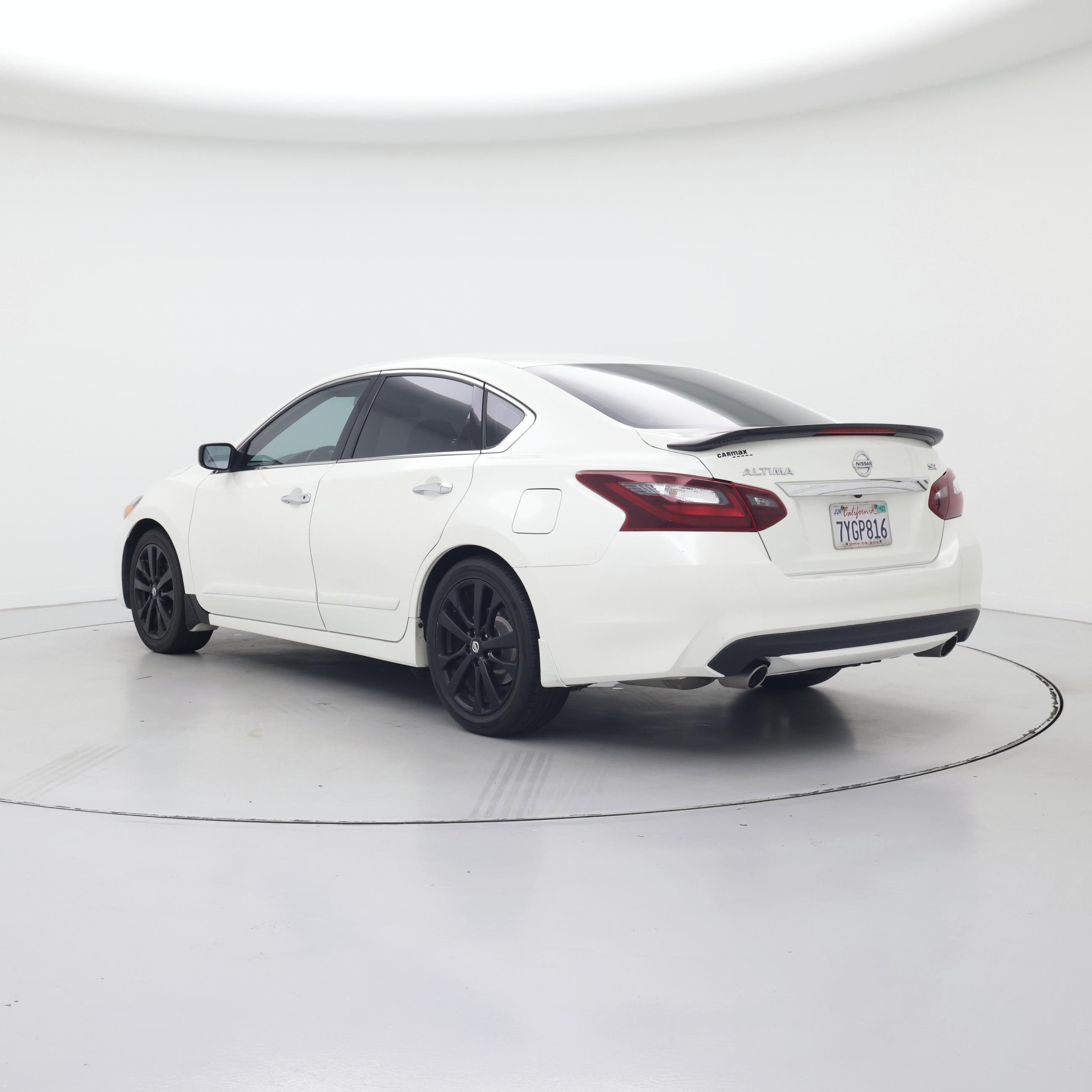 Thumbnail: 2017 Nissan Altima - 2