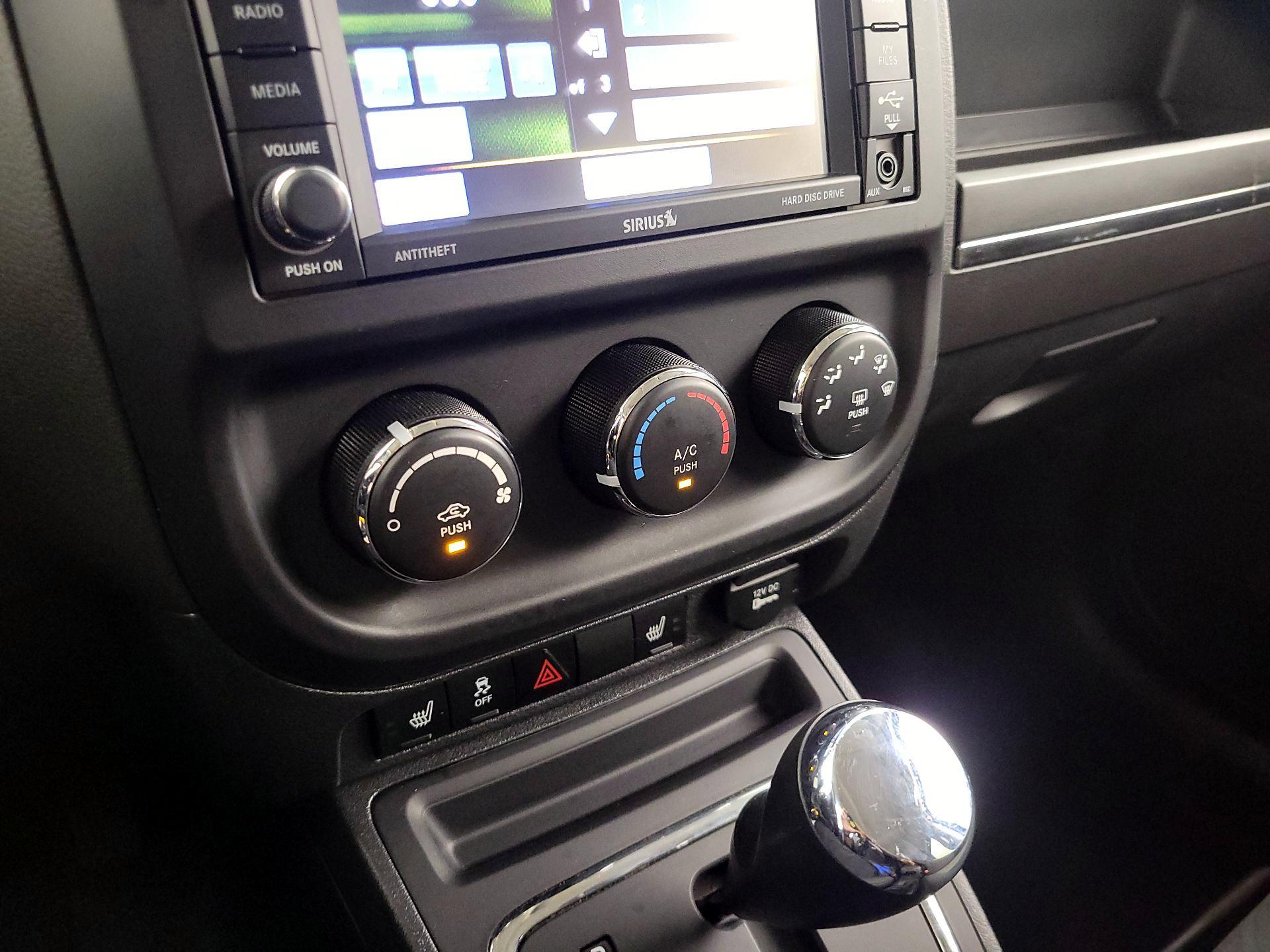 Thumbnail: 2014 Jeep Patriot - 14