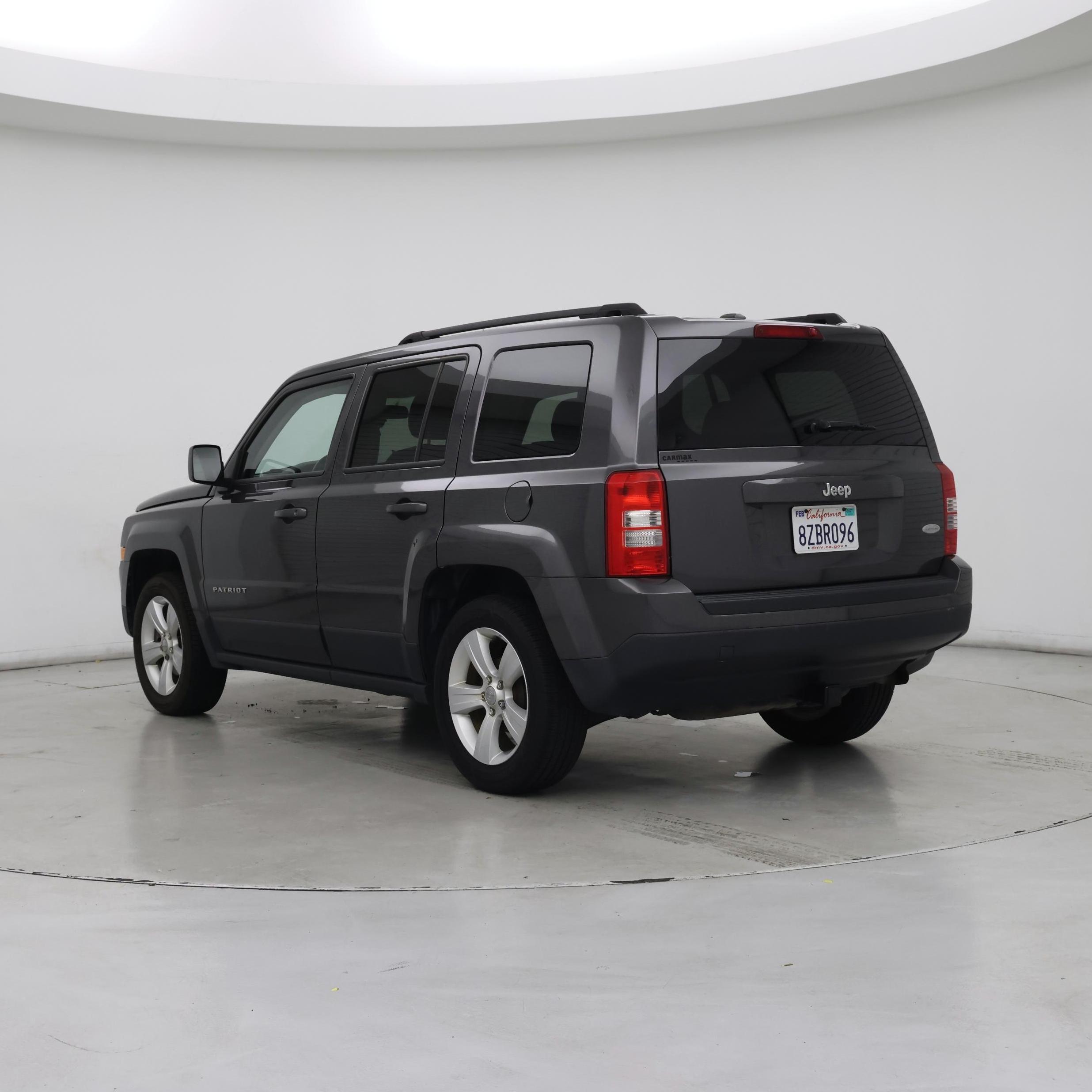 Thumbnail: 2014 Jeep Patriot - 2