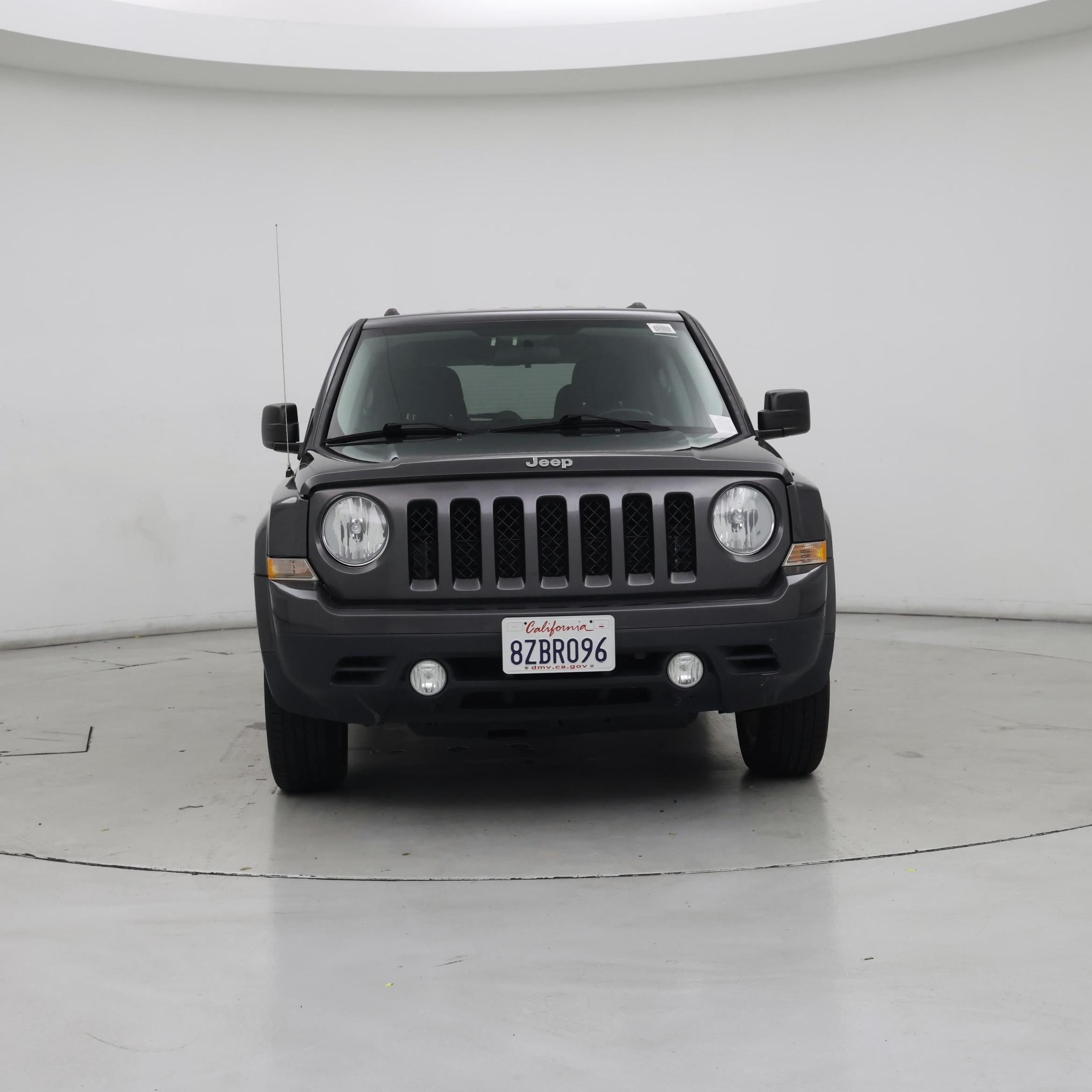 Thumbnail: 2014 Jeep Patriot - 5