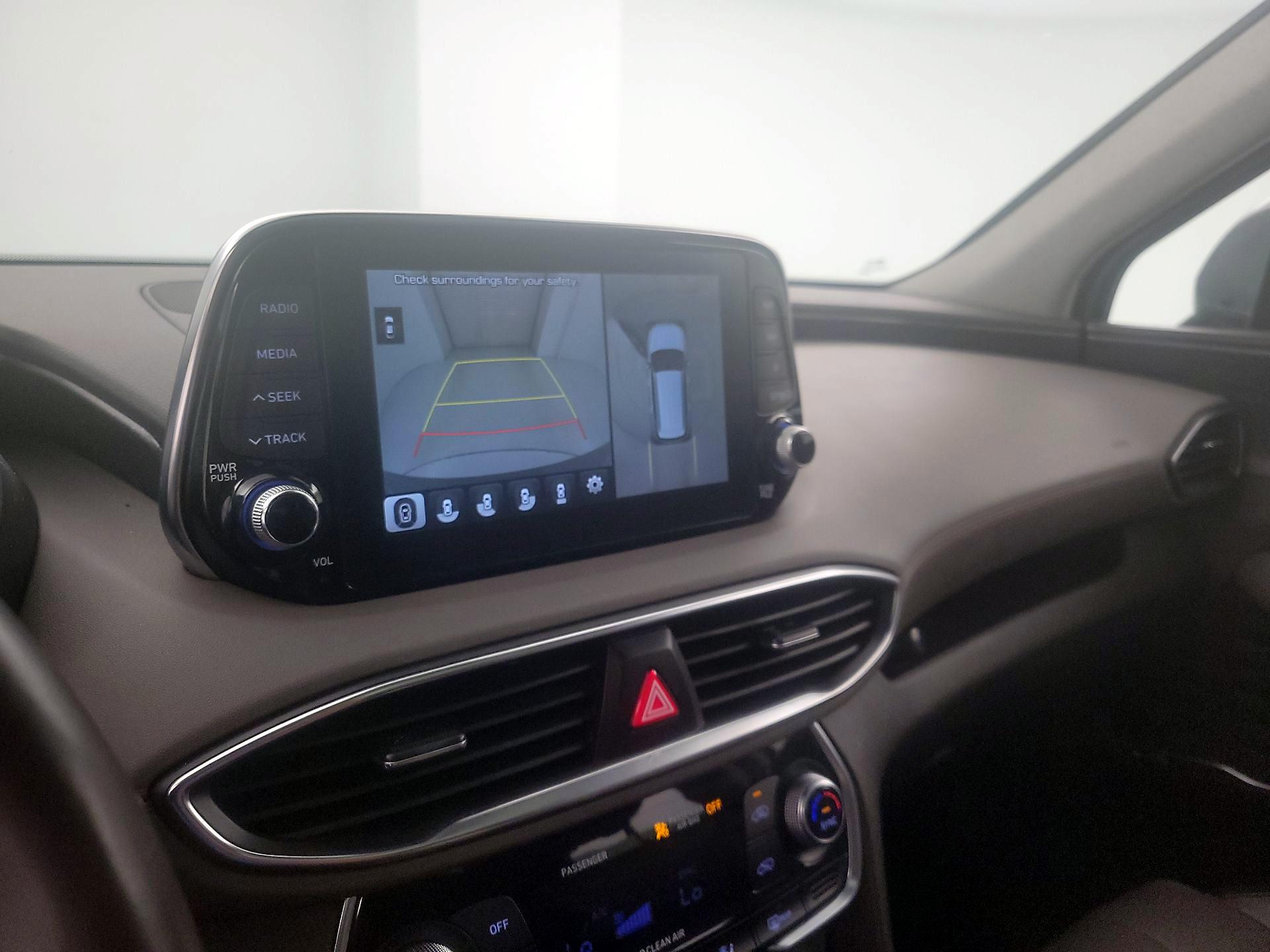 Thumbnail: 2019 Hyundai Santa Fe - 15