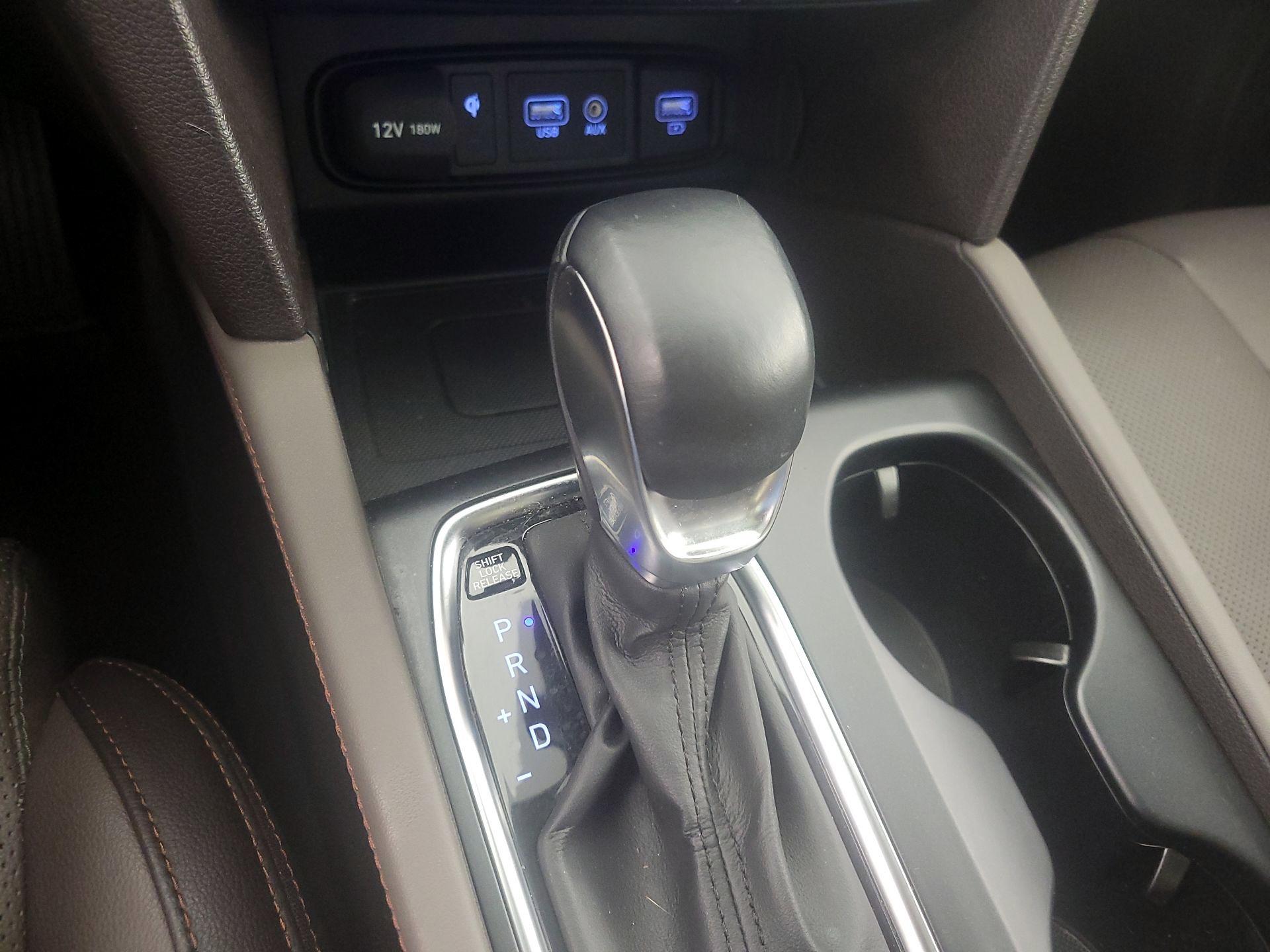 Thumbnail: 2019 Hyundai Santa Fe - 18