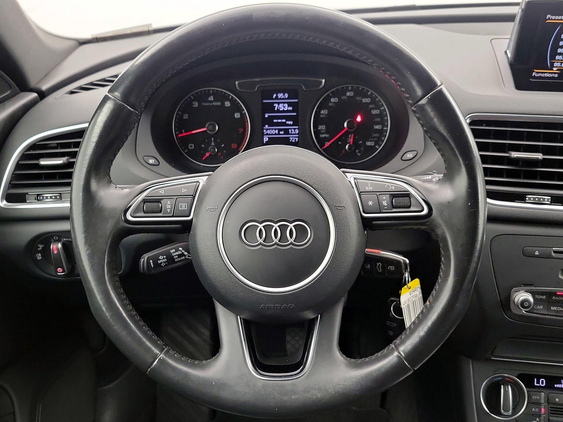 Thumbnail: 2018 Audi Q3 - 10