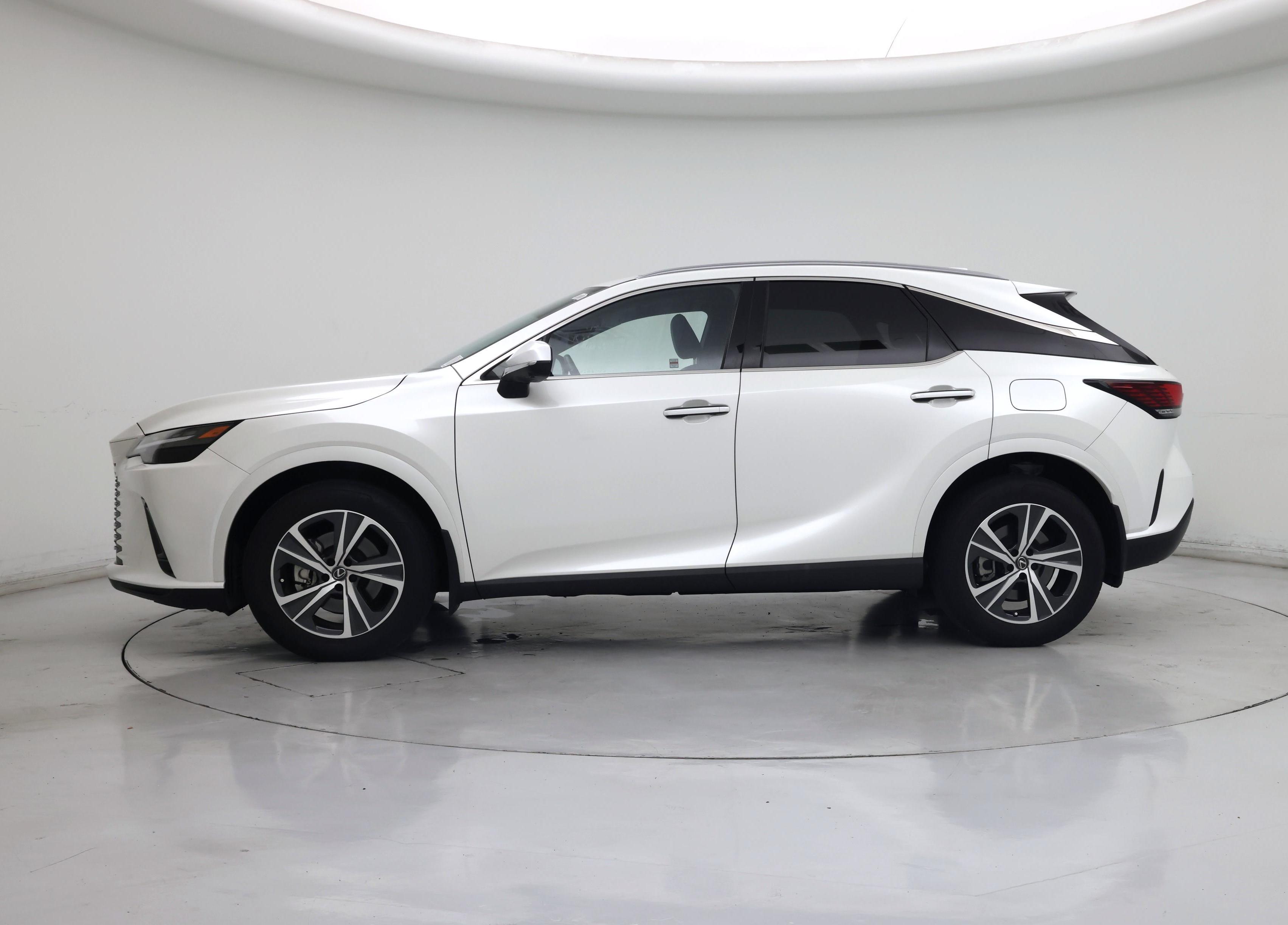 Thumbnail: 2024 Lexus RX - 3