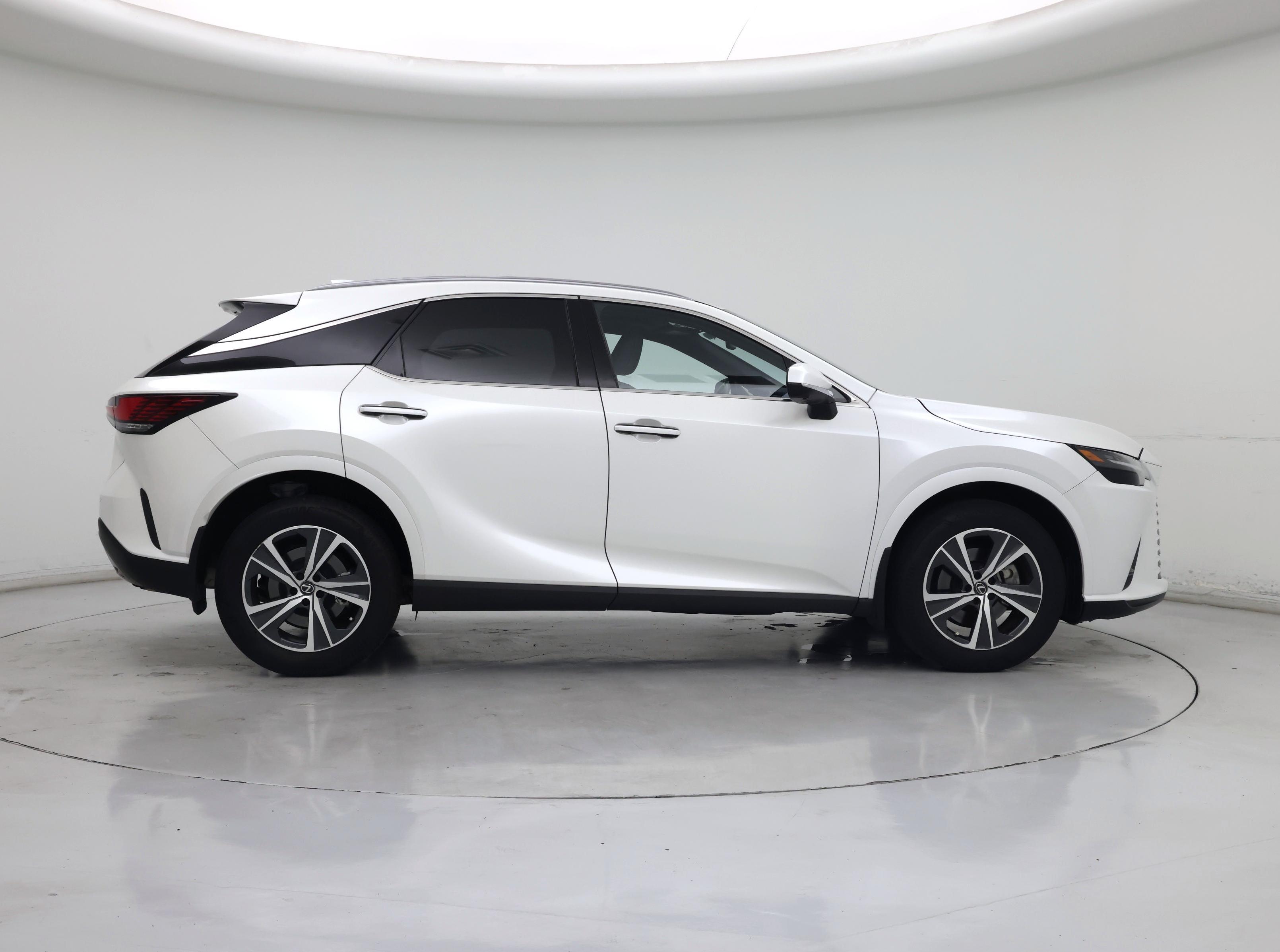 Thumbnail: 2024 Lexus RX - 7