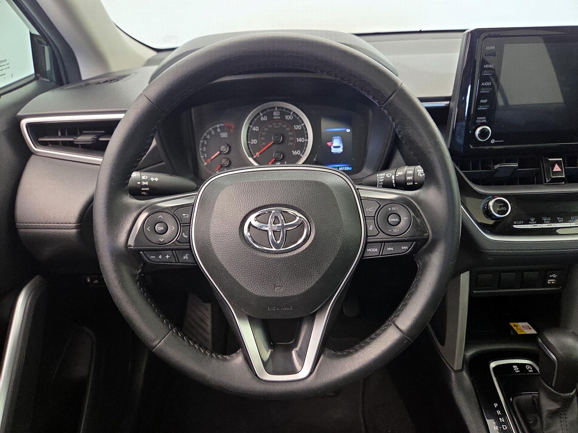 Thumbnail: 2022 Toyota Corolla Cross - 10