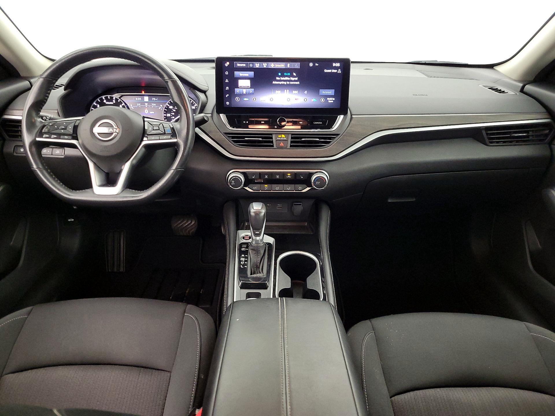 Thumbnail: 2024 Nissan Altima - 9