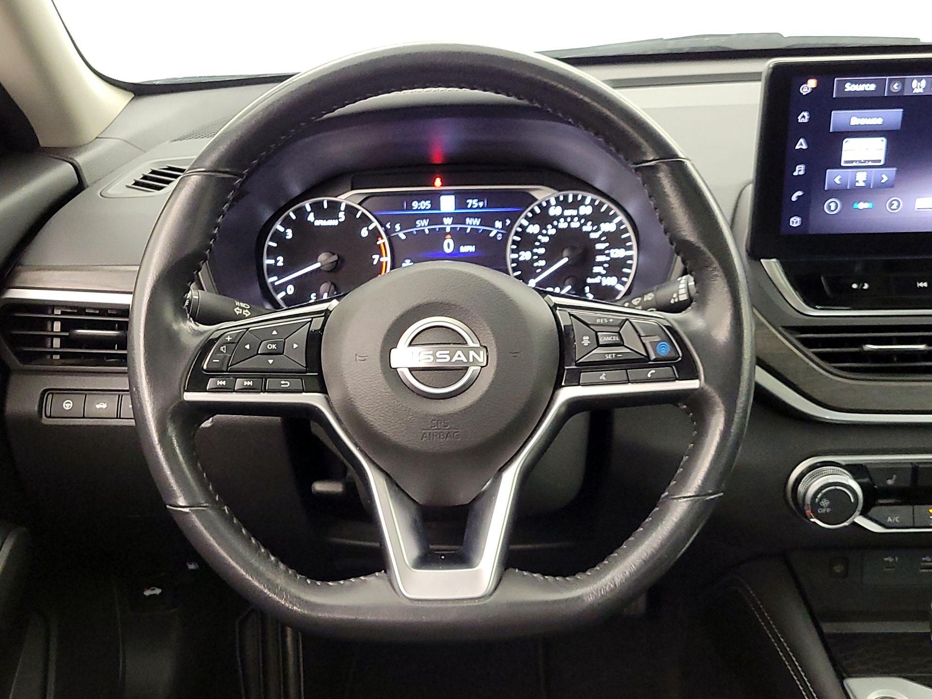 Thumbnail: 2024 Nissan Altima - 10
